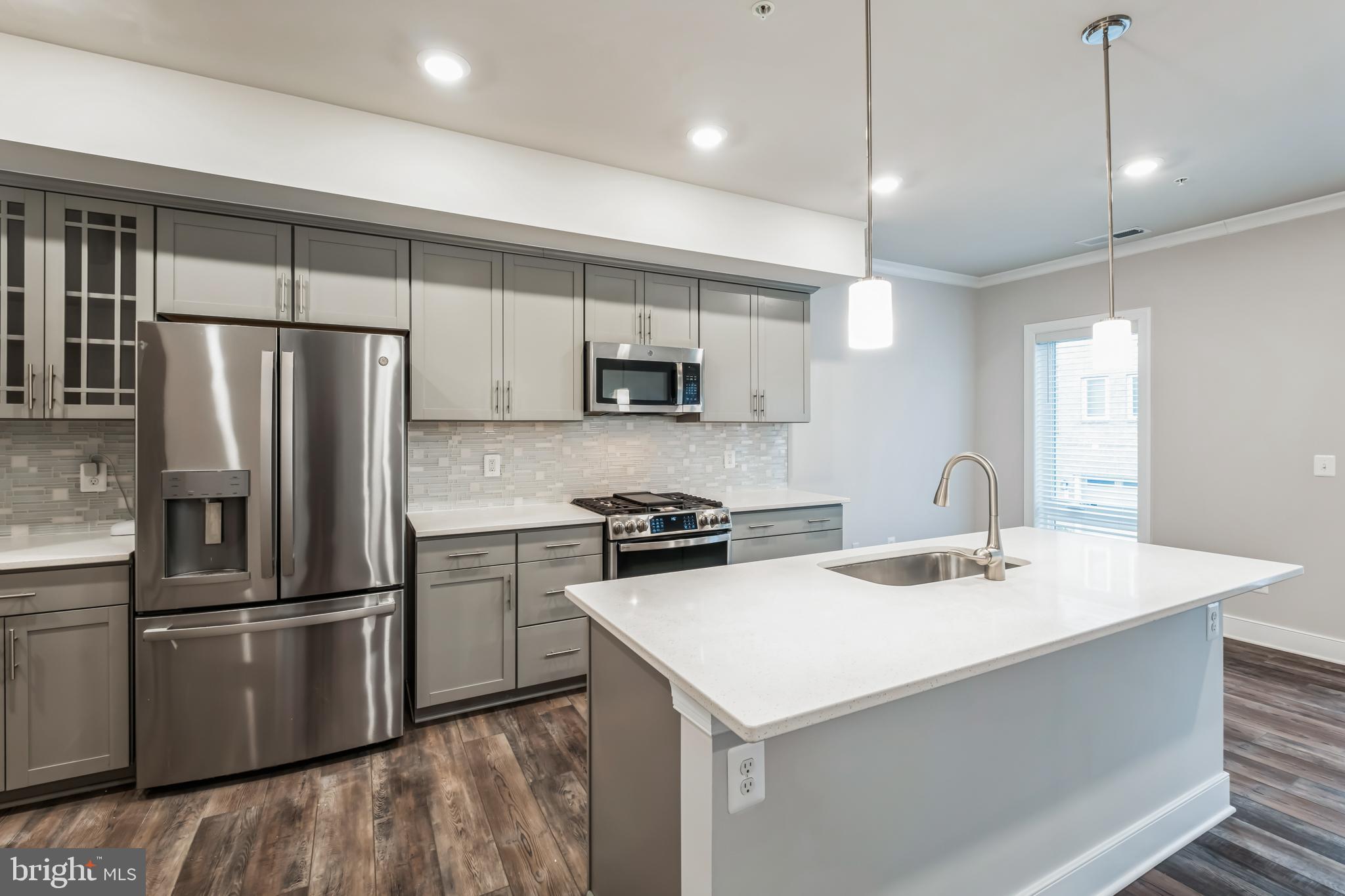 RIPPON LANDING - Residential