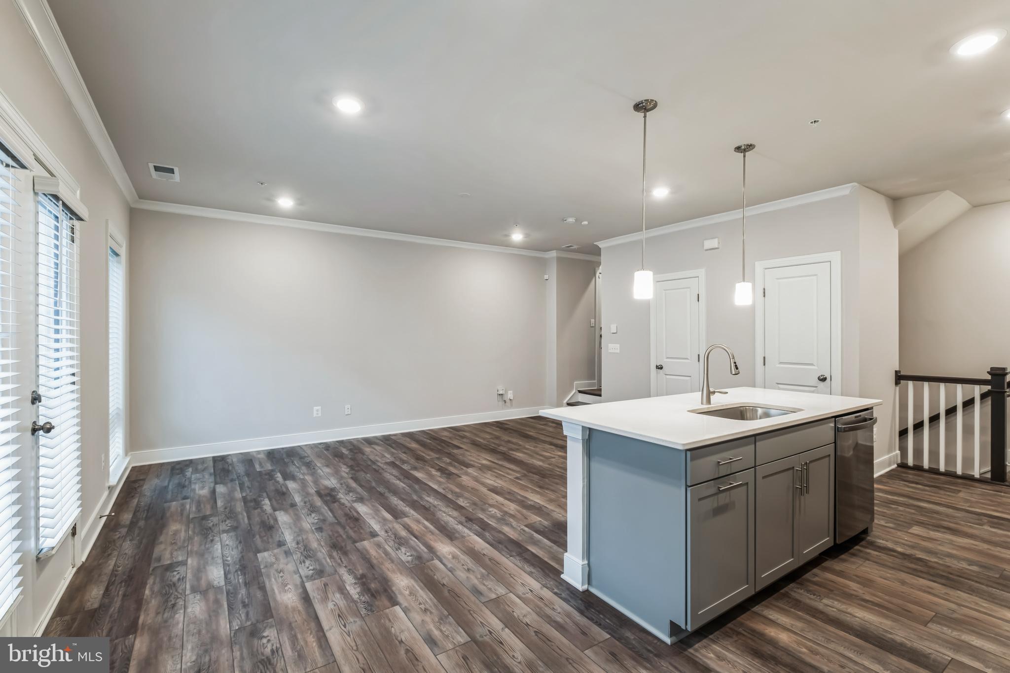 RIPPON LANDING - Residential