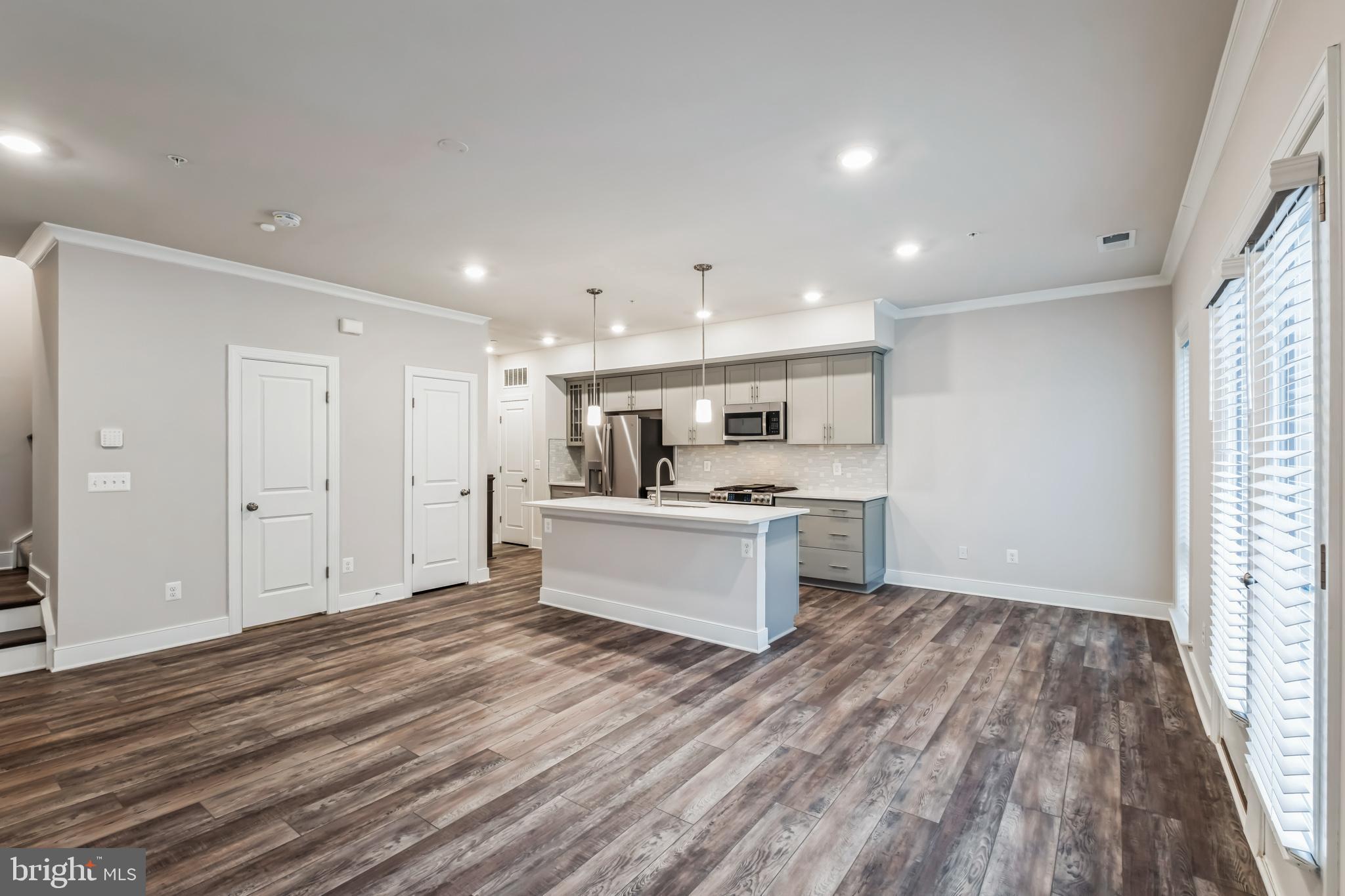 RIPPON LANDING - Residential