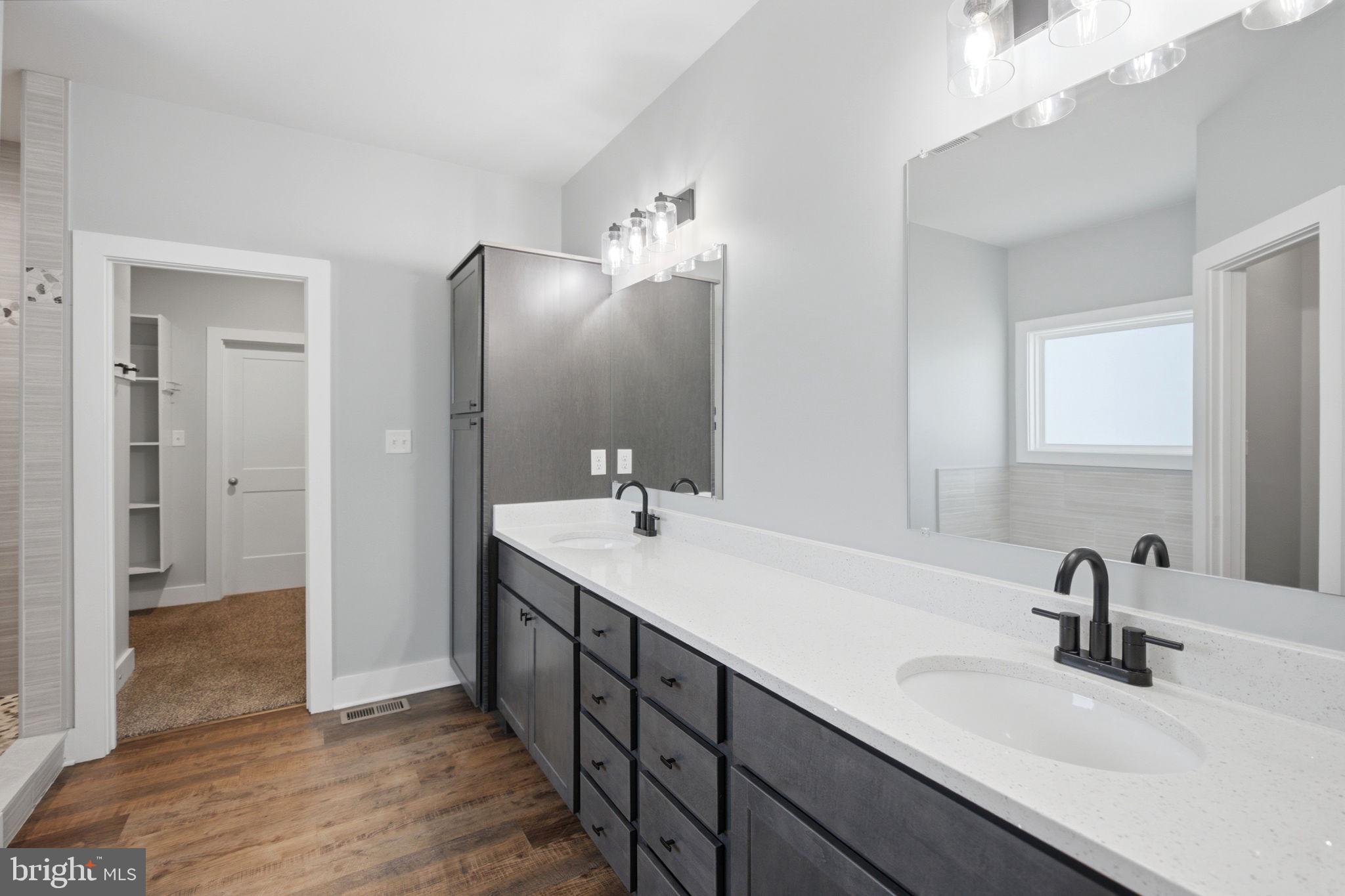 RIDGECREST ESTATES - Residential