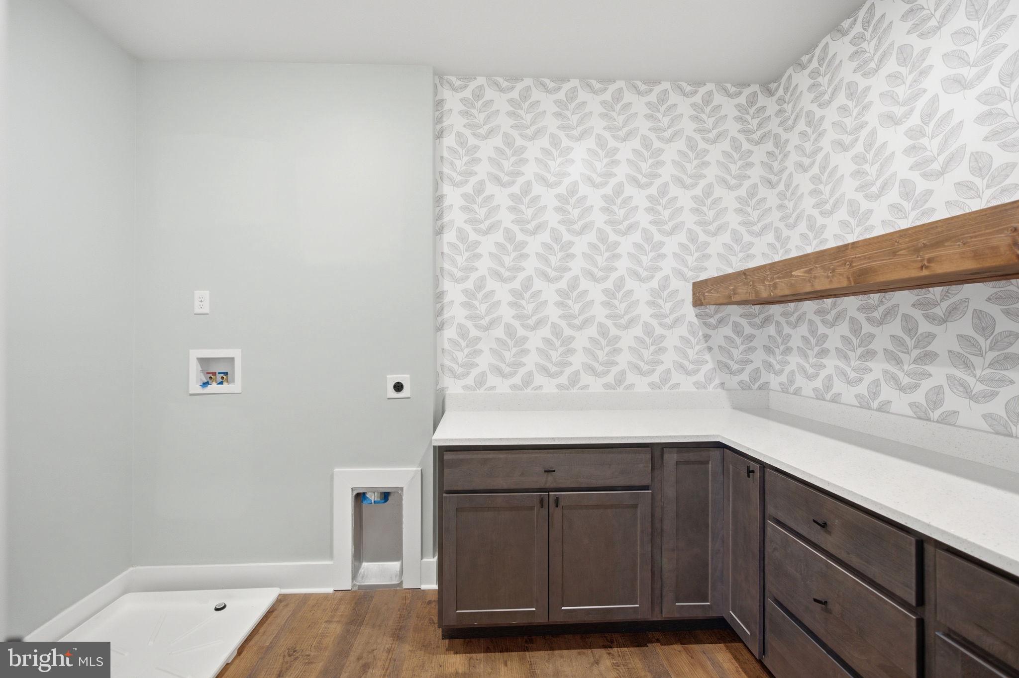 RIDGECREST ESTATES - Residential