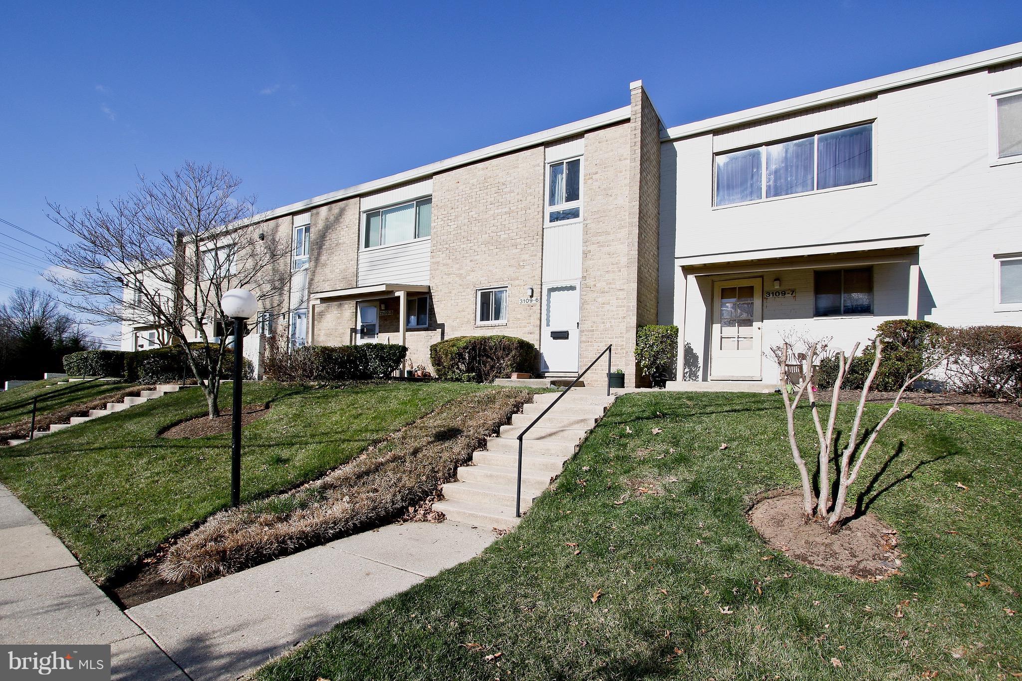 Bright and beautiful condo in the heart of it all! This home features 2BR/1.5BA w/ assigned parking. Spacious main level w/ open concept living/dining area and hardwood floors. Upgraded kitchen with granite counters, stainless steel appliances, and plenty of storage. Balcony off living room overlooking common grounds. Large master bedroom w/ plenty of closet space. Minutes to 495, Metro and more!