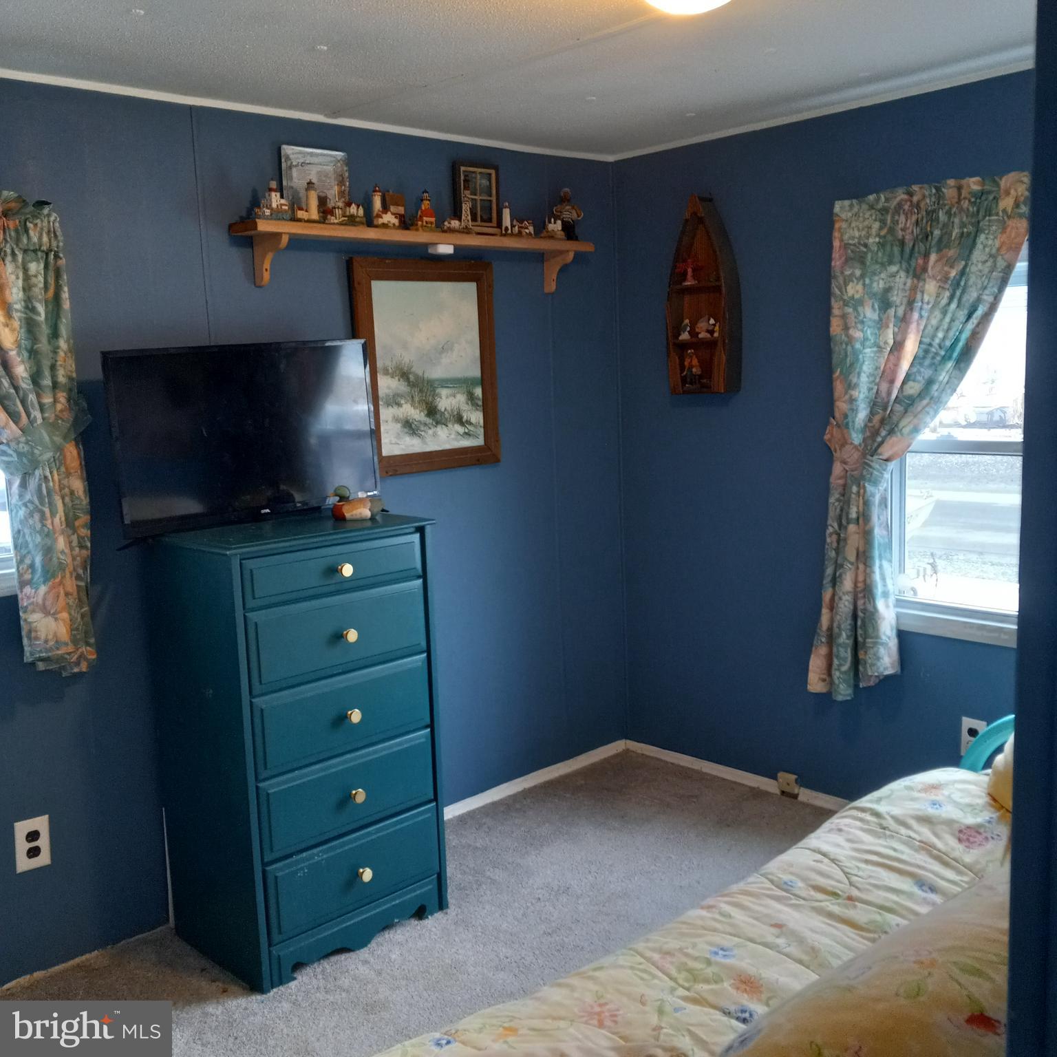 MARINERS COVE - Residential