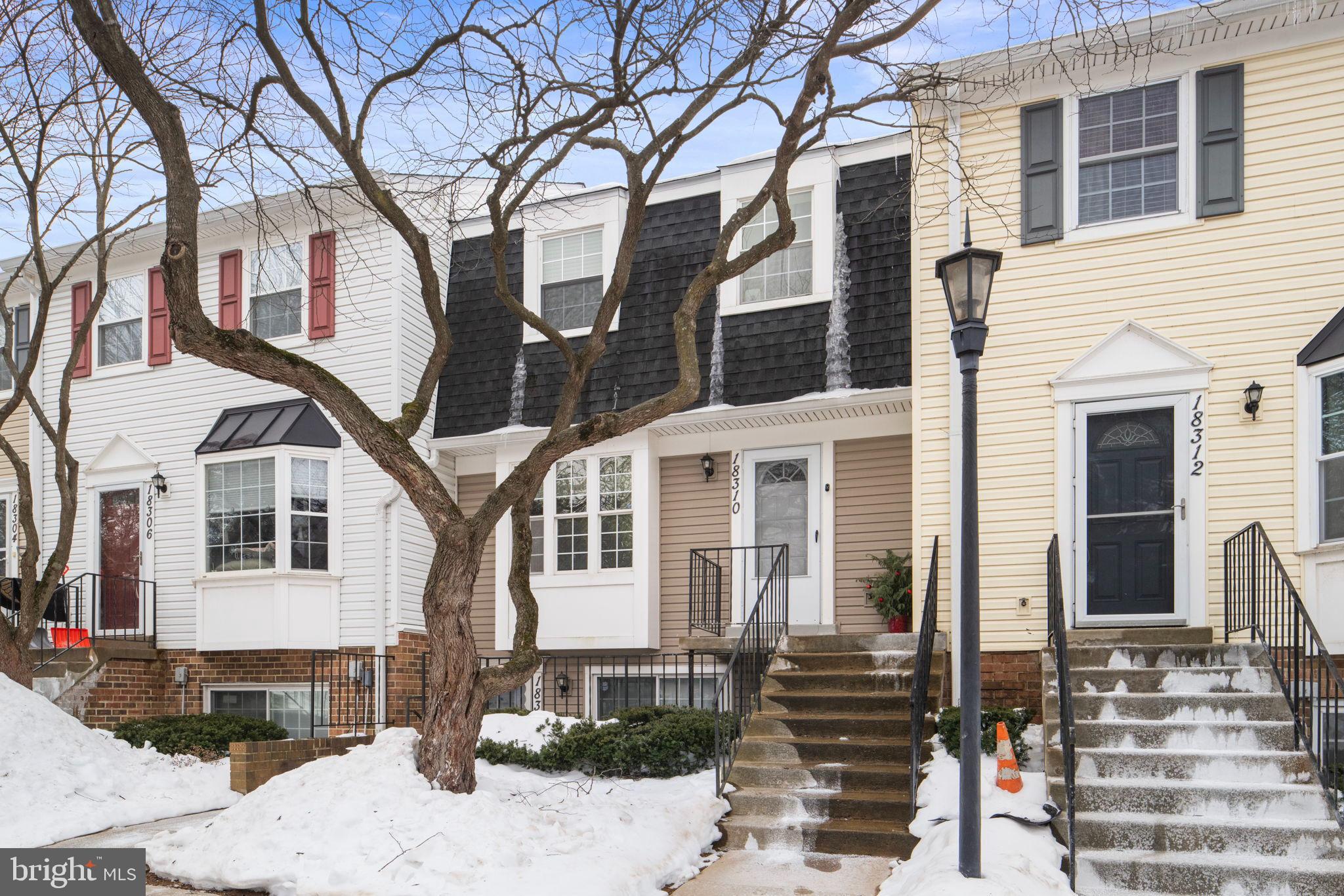 HERITAGE GATE - Residential