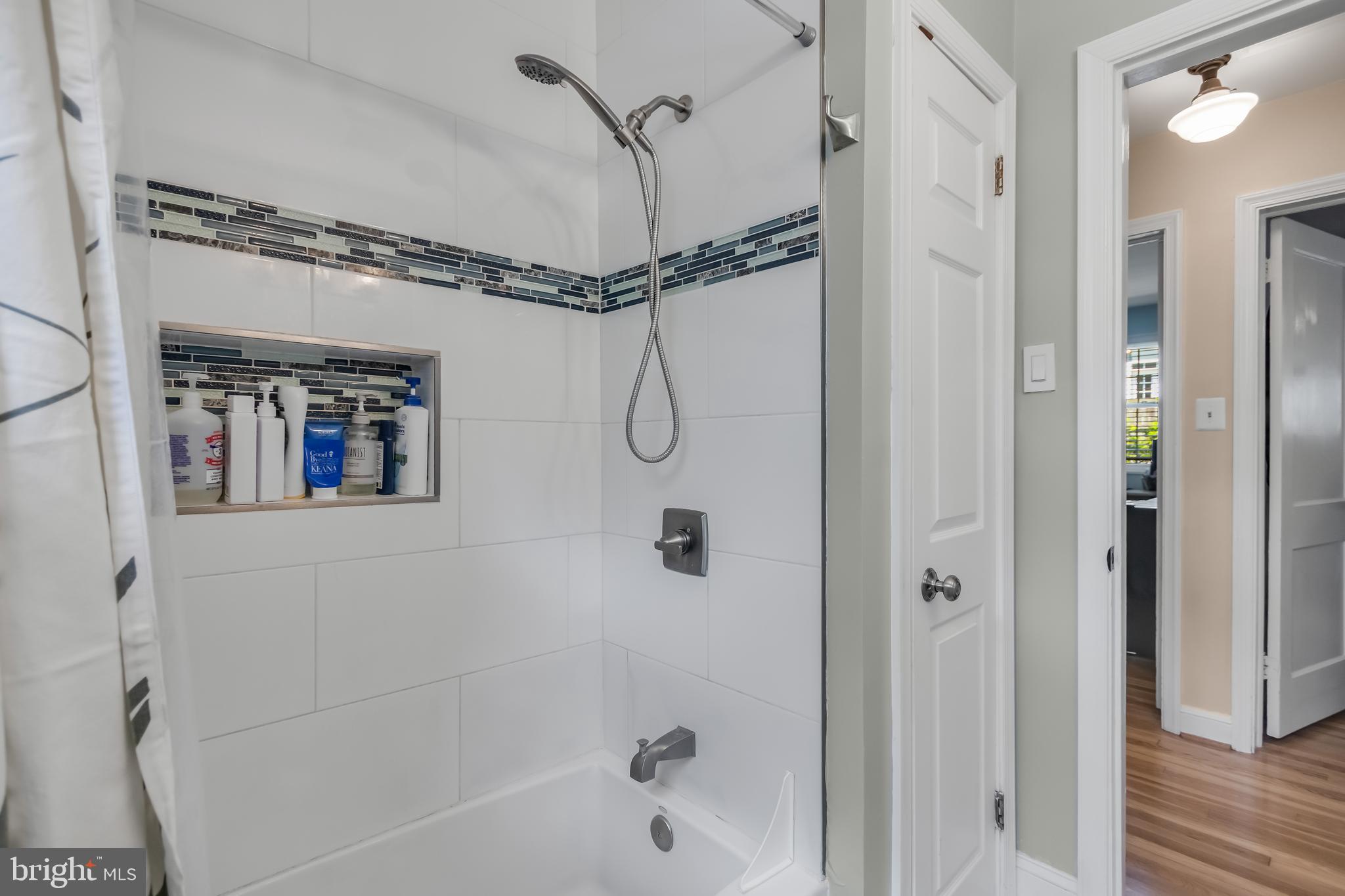 GARRETT PARK ESTATES - Residential
