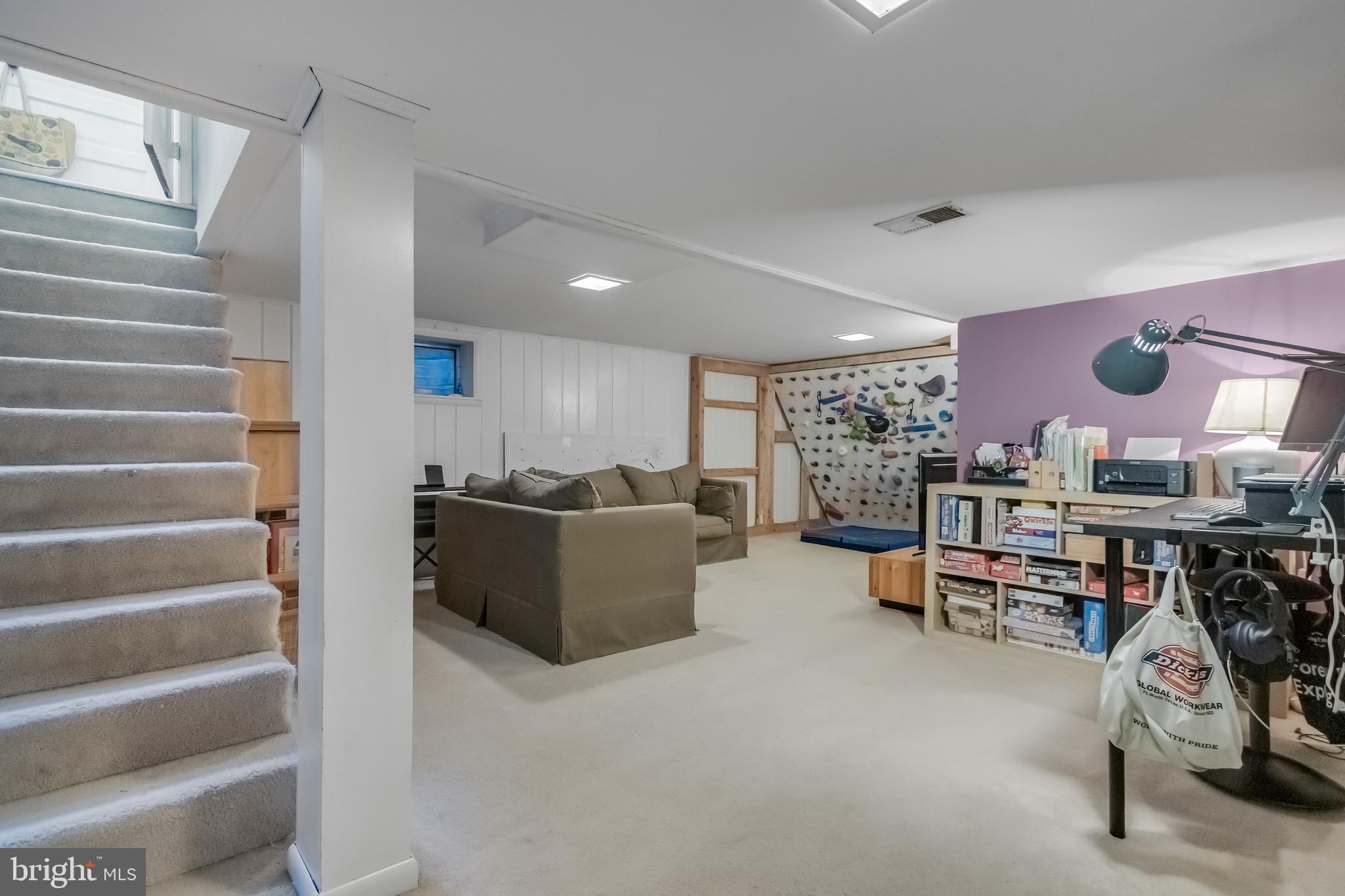 GARRETT PARK ESTATES - Residential