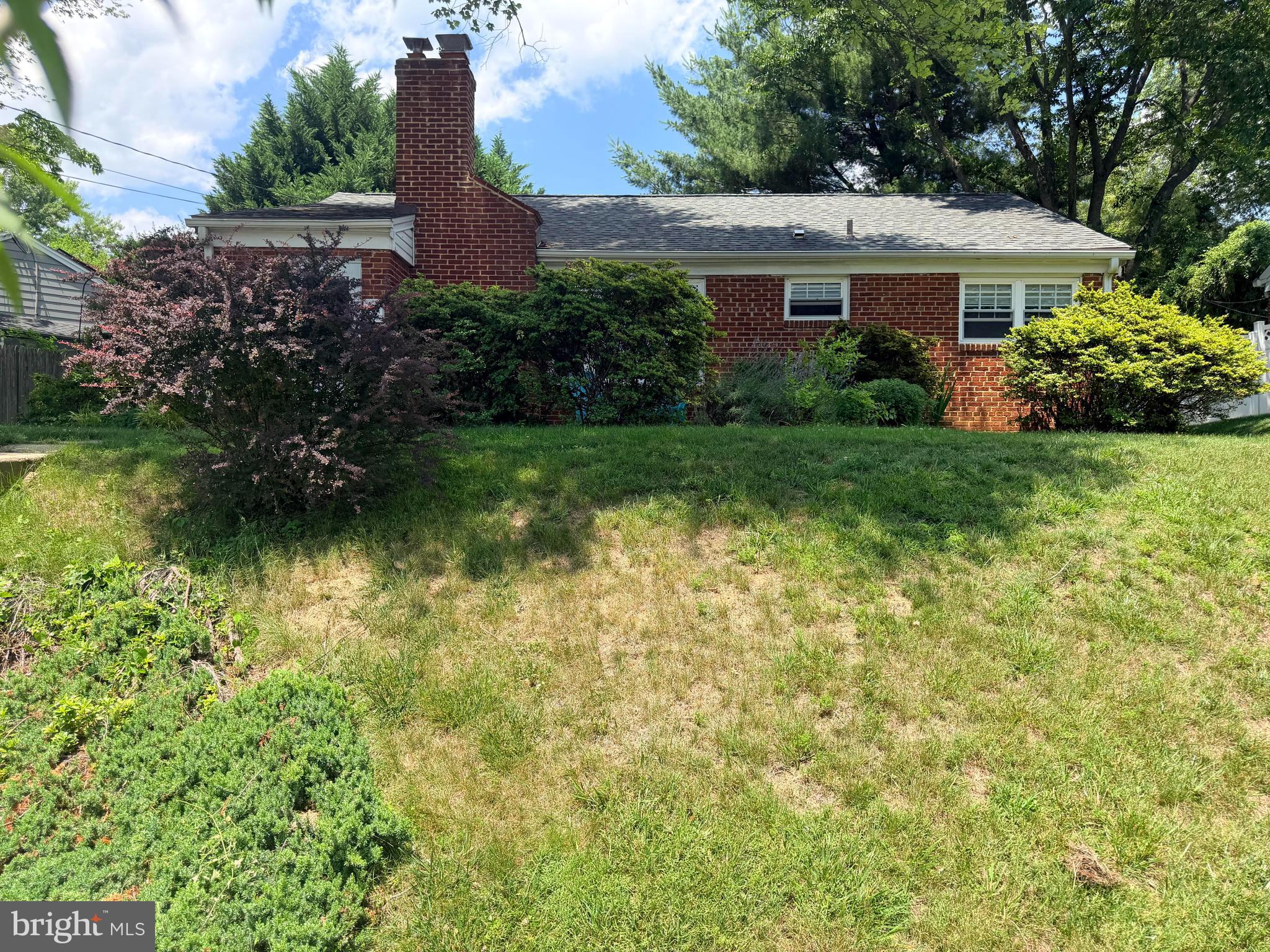 GARRETT PARK ESTATES - Residential