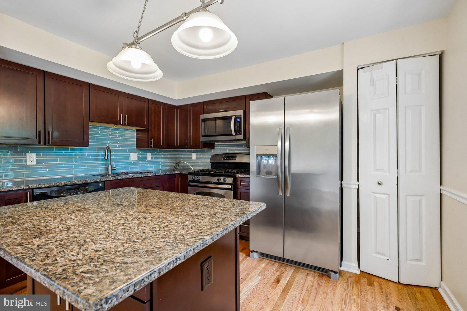 OLD BRIDGE ESTATES - Residential