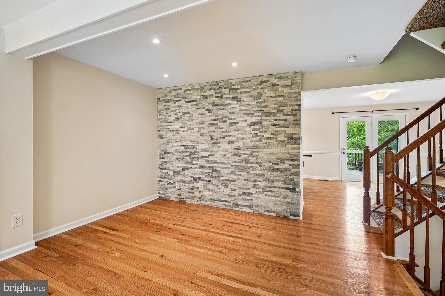 OLD BRIDGE ESTATES - Residential