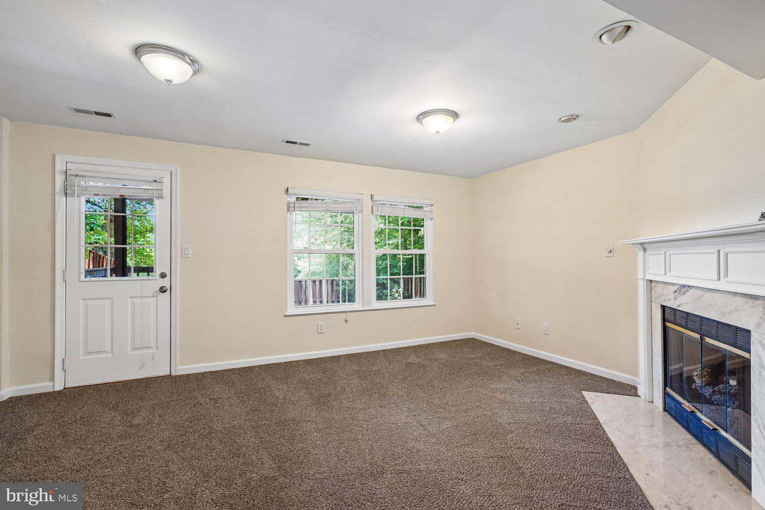 OLD BRIDGE ESTATES - Residential