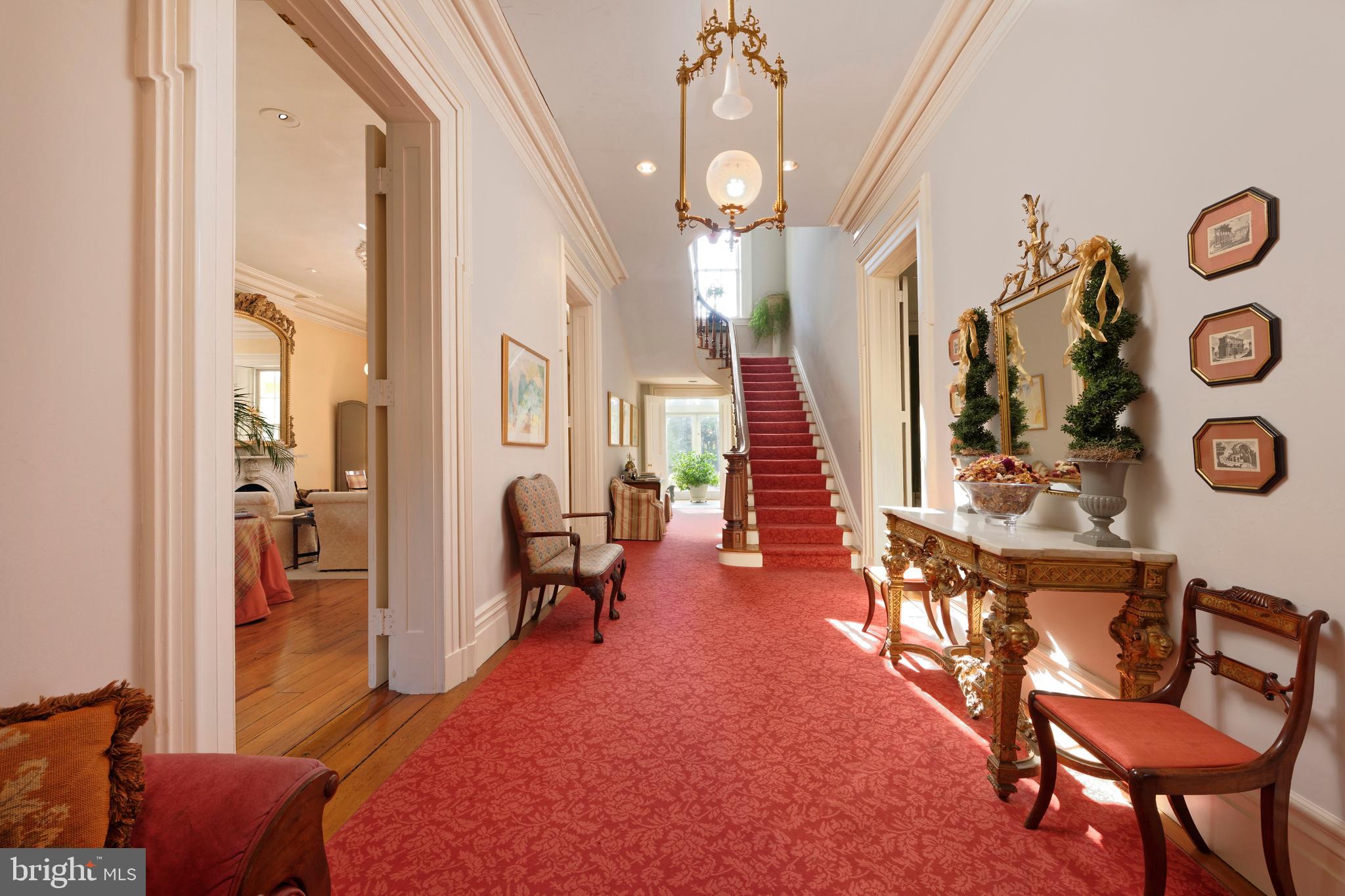 OLD TOWN ALEXANDRIA - Residential