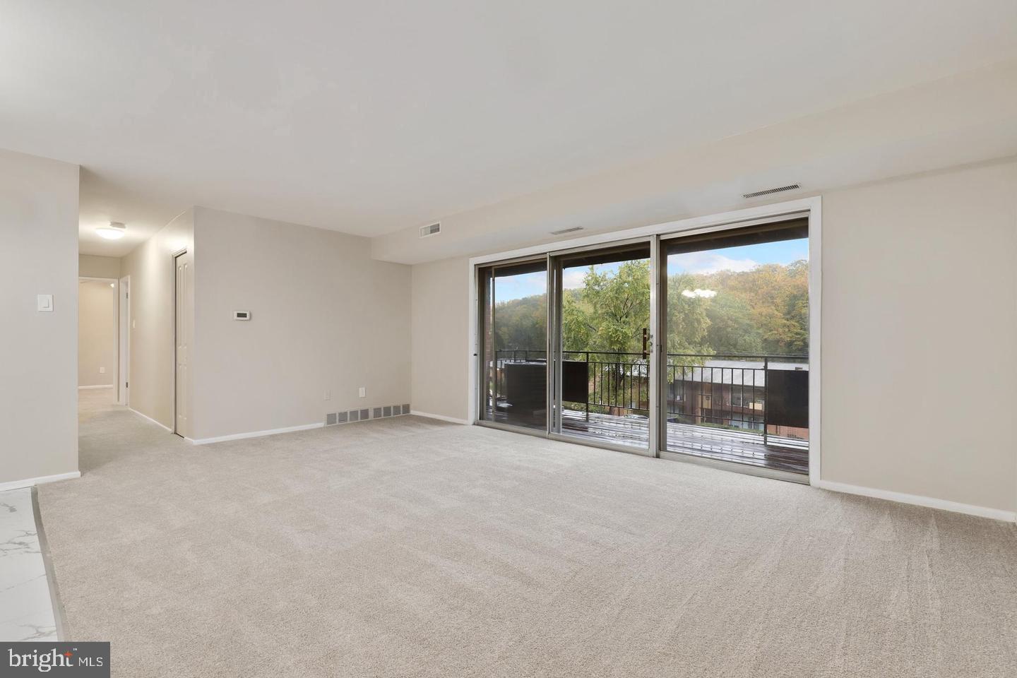 MOSBY WOODS GARDEN - Residential