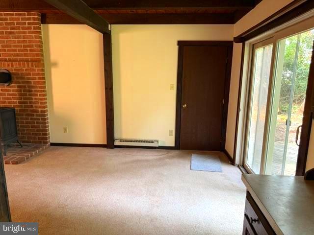 WILLOW STREET - Residential