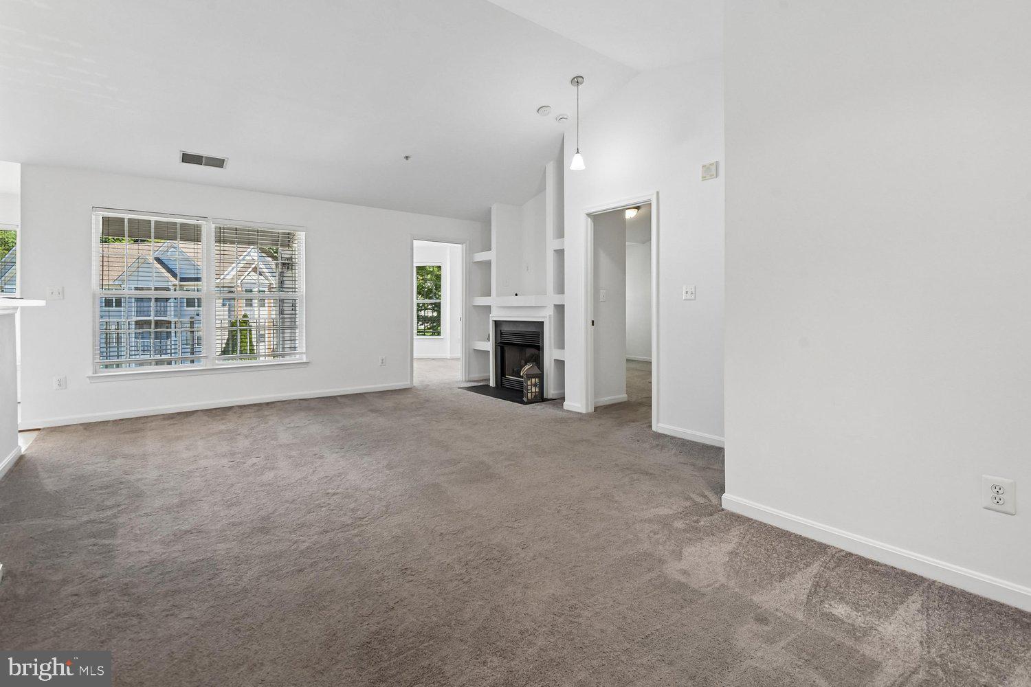 TIDEWATER COLONY - Residential