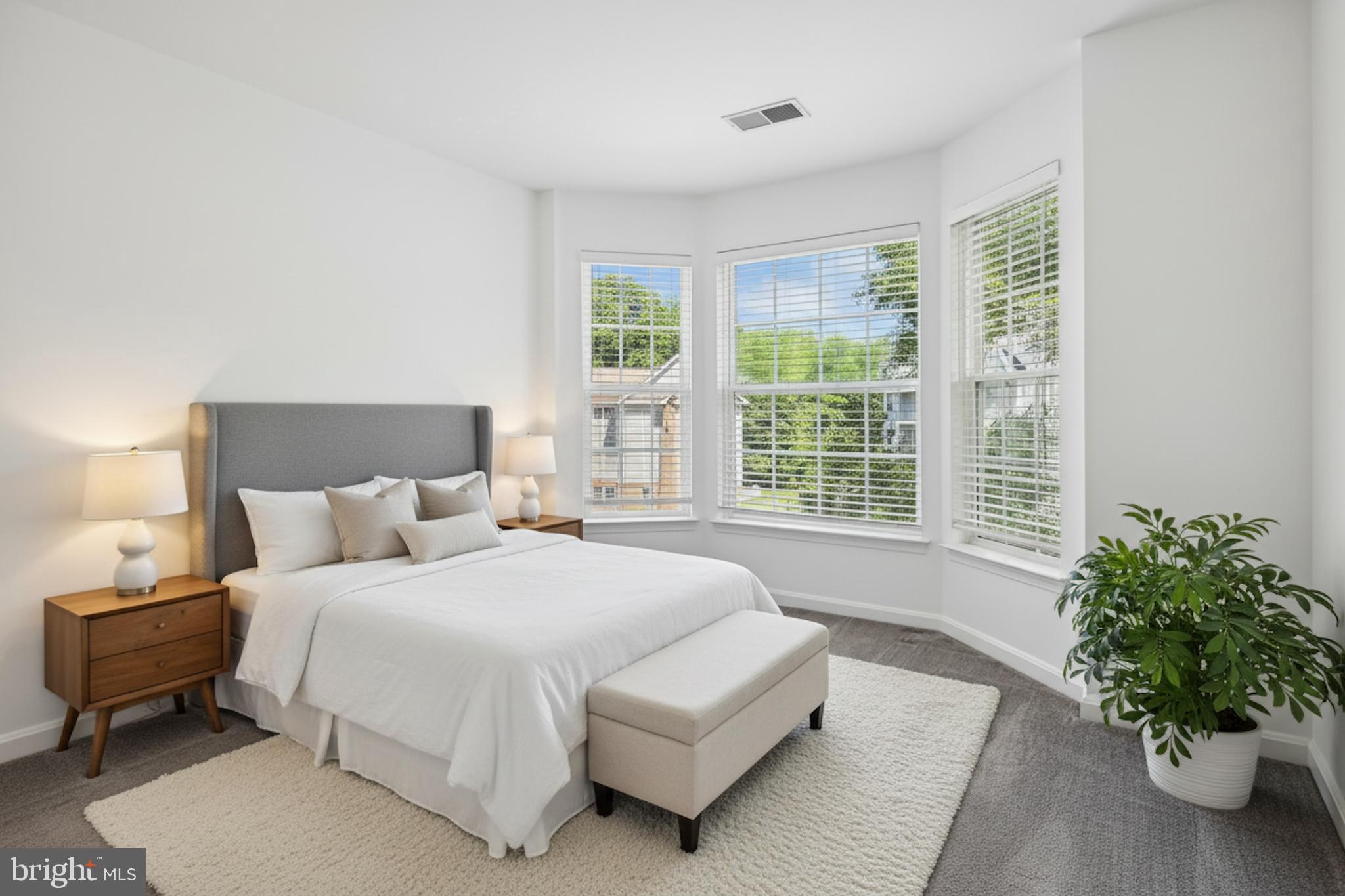 TIDEWATER COLONY - Residential