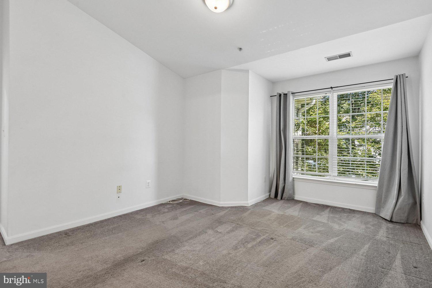TIDEWATER COLONY - Residential