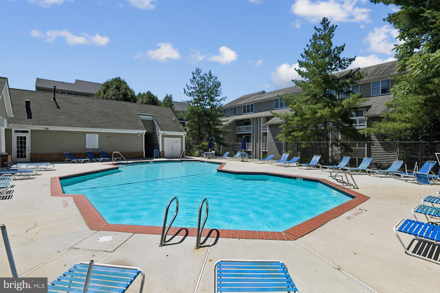 TIDEWATER COLONY - Residential