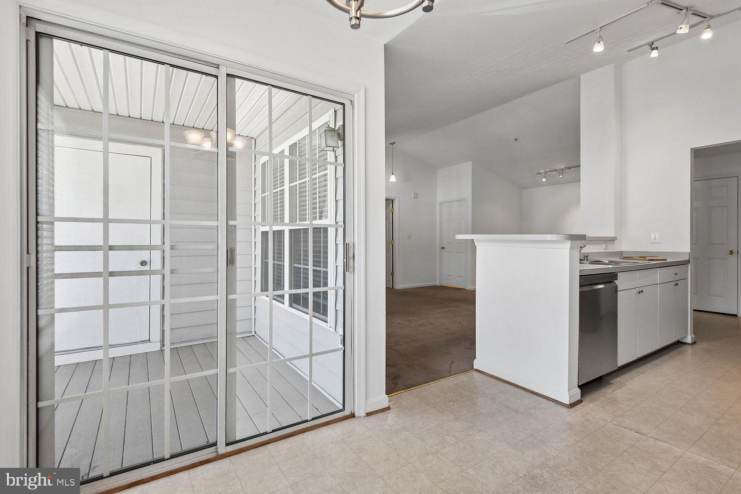 TIDEWATER COLONY - Residential