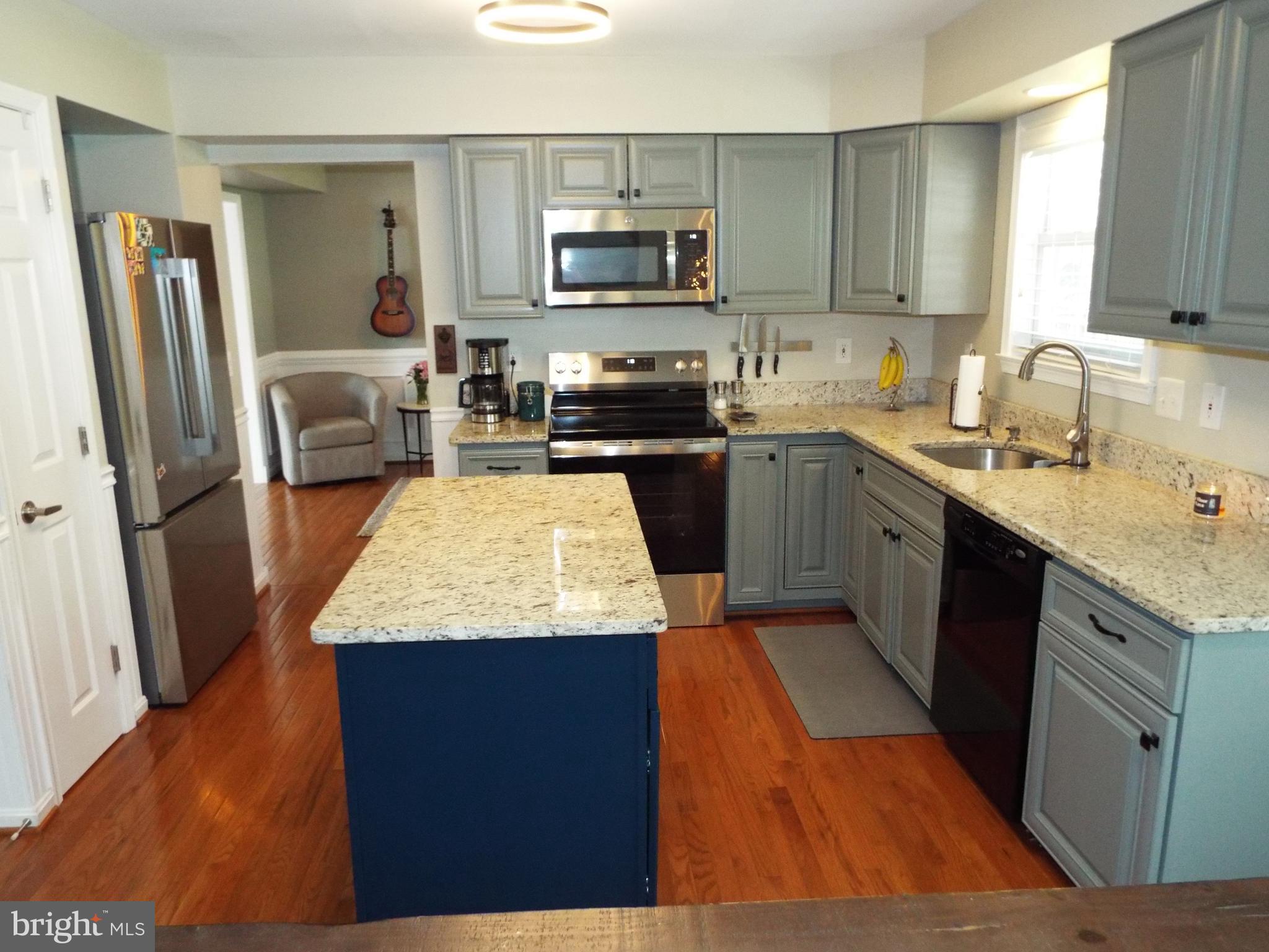 CAPE ST CLAIRE - Residential