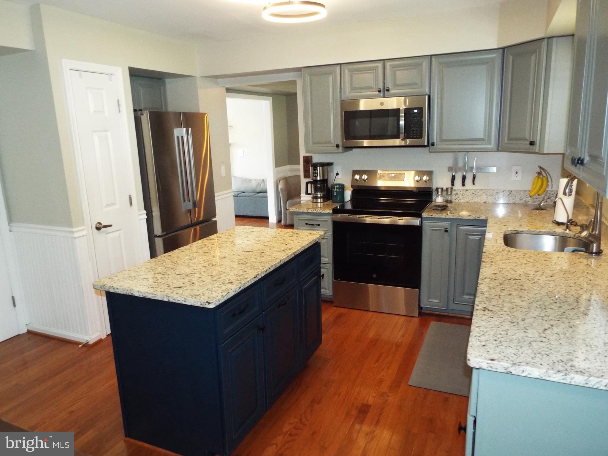 CAPE ST CLAIRE - Residential