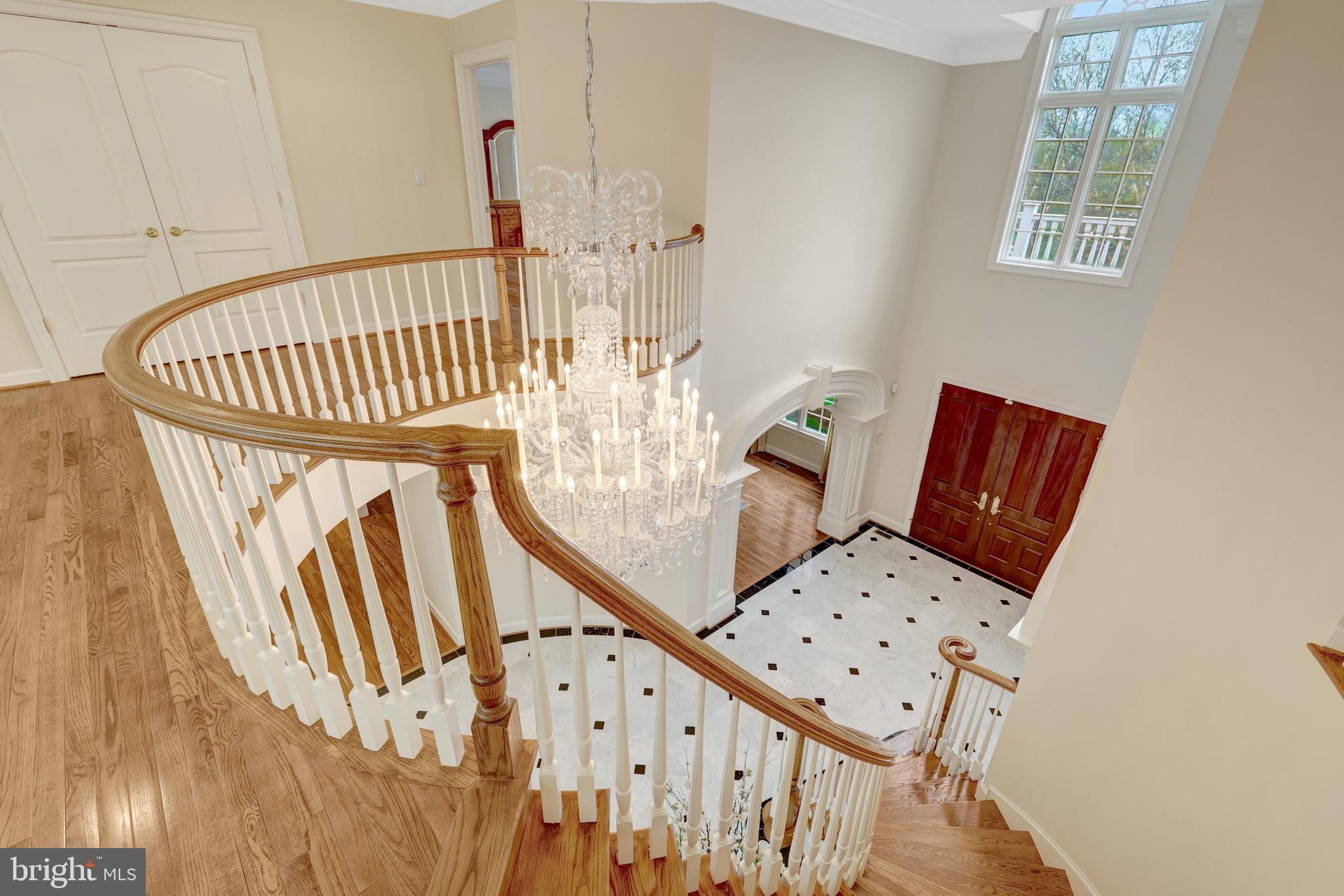 FOXHALL OF MCLEAN - Residential