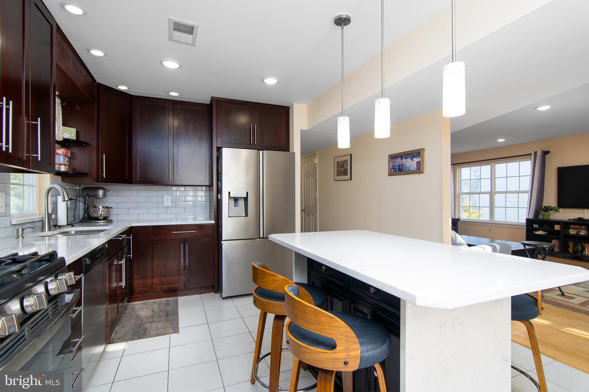LIBERTY SQUARE - Residential