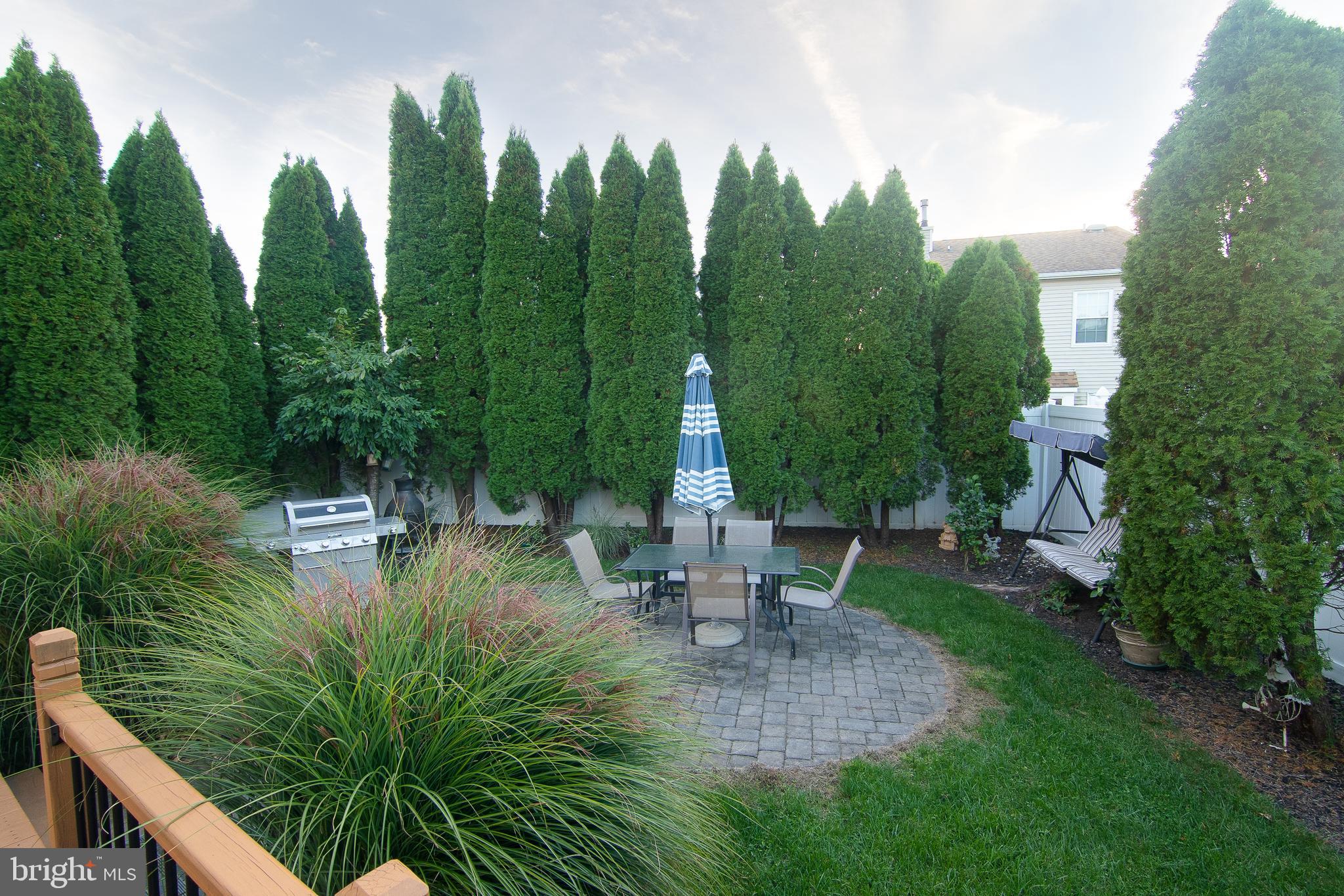 LIBERTY SQUARE - Residential