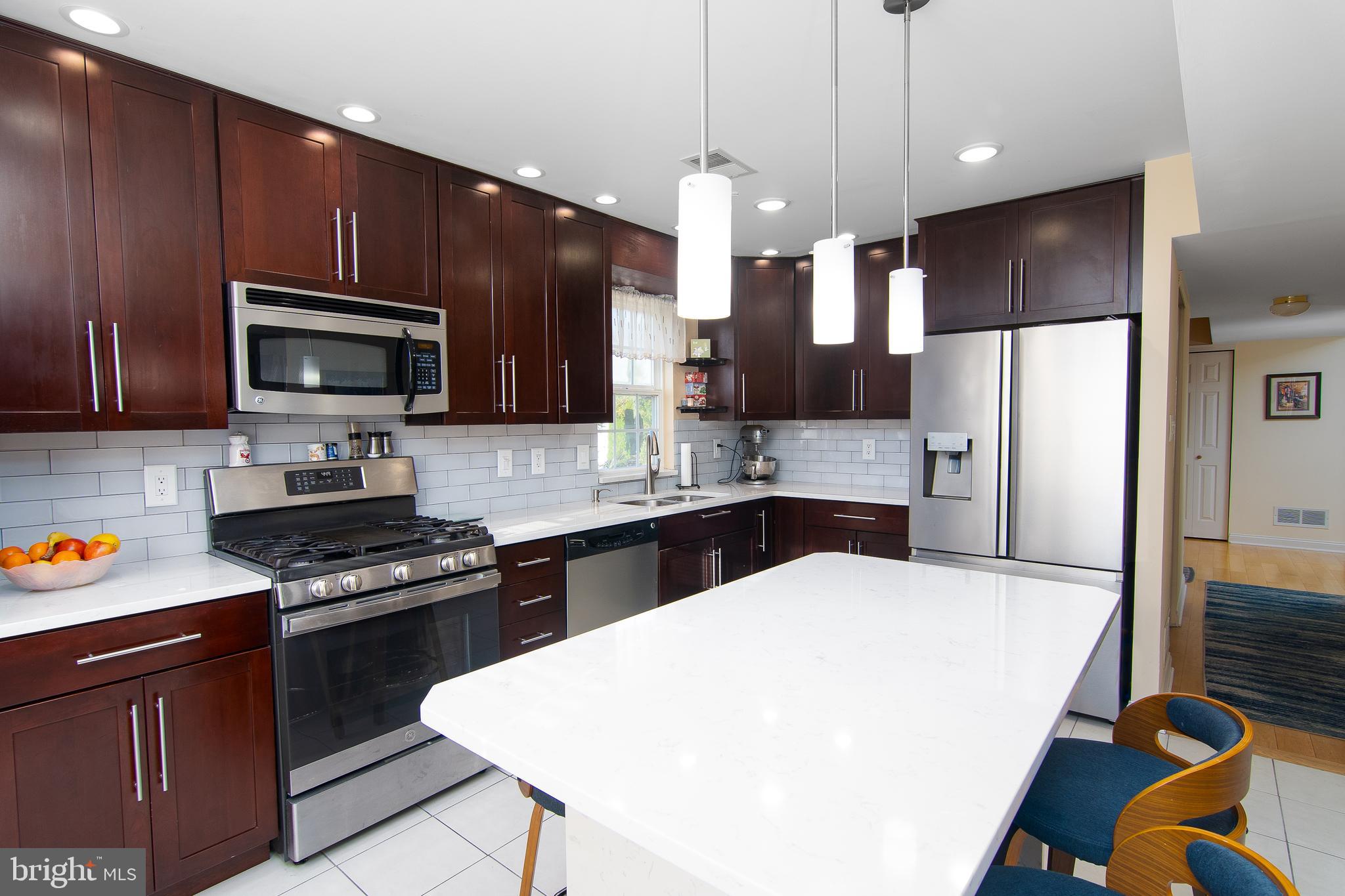 LIBERTY SQUARE - Residential