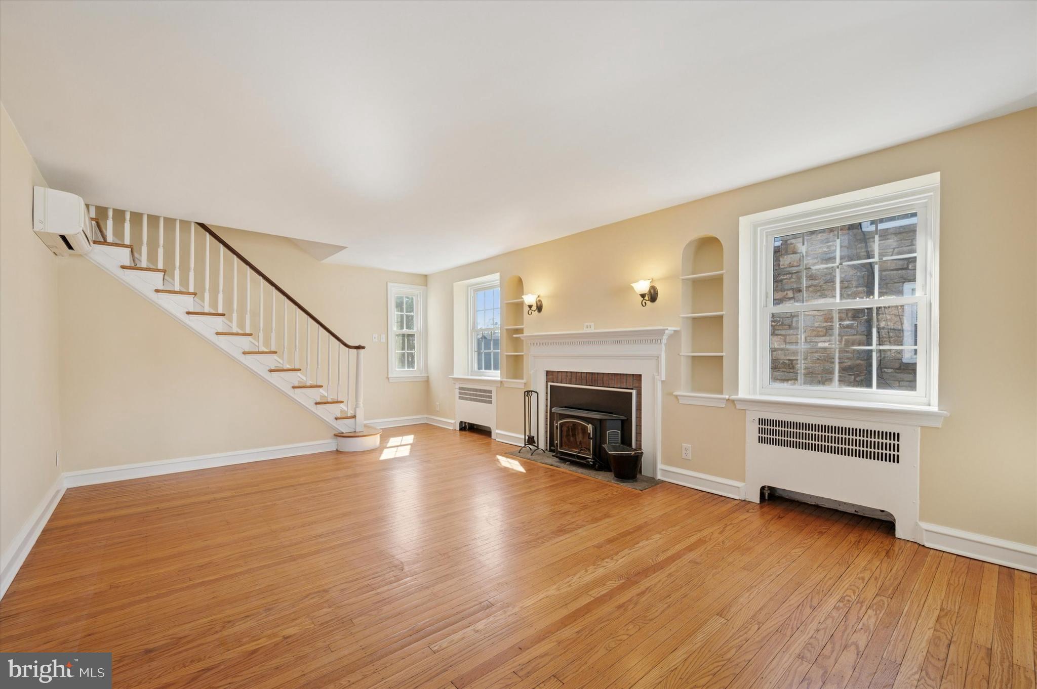 MANOA - Residential Lease