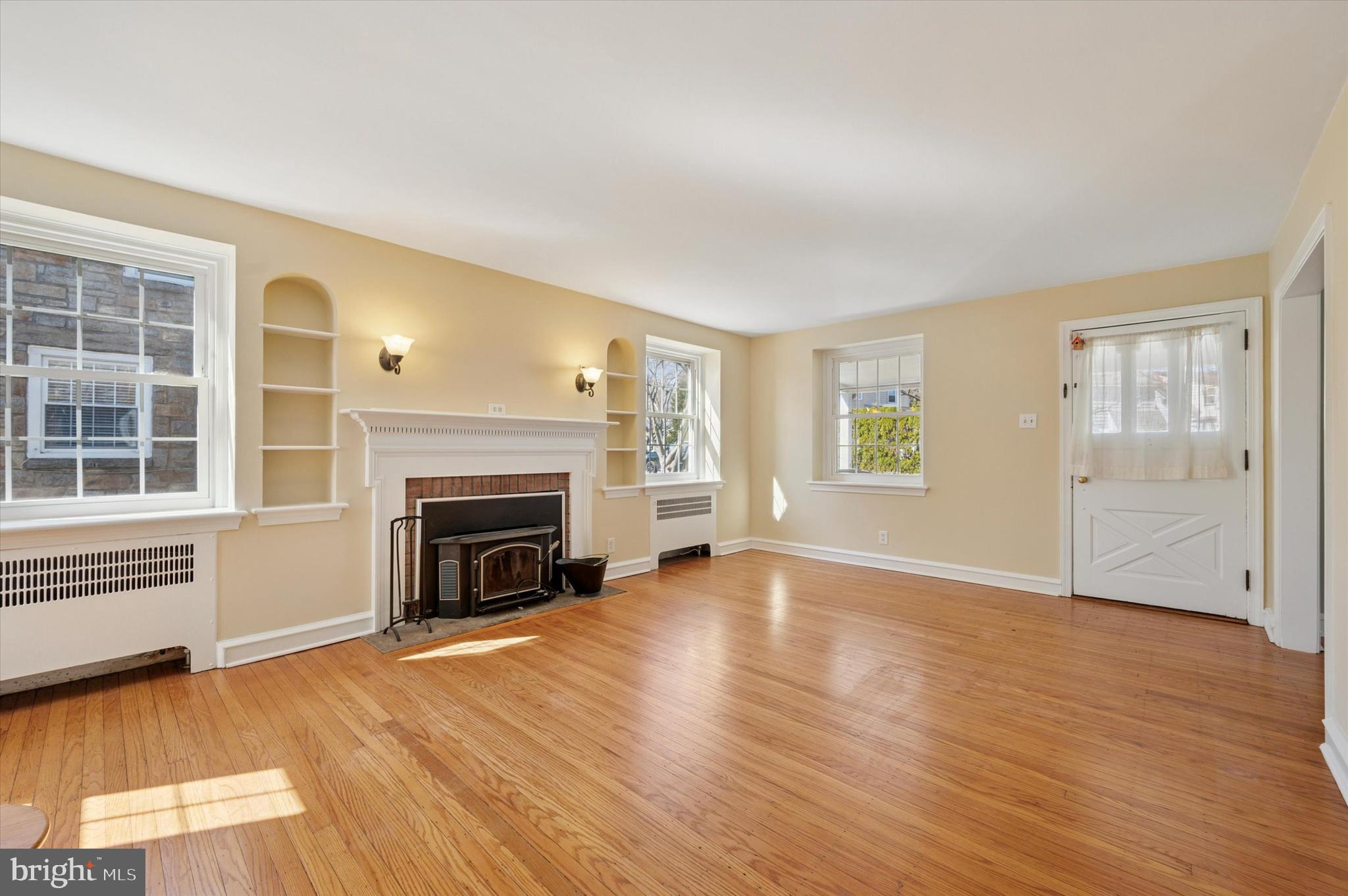 MANOA - Residential Lease