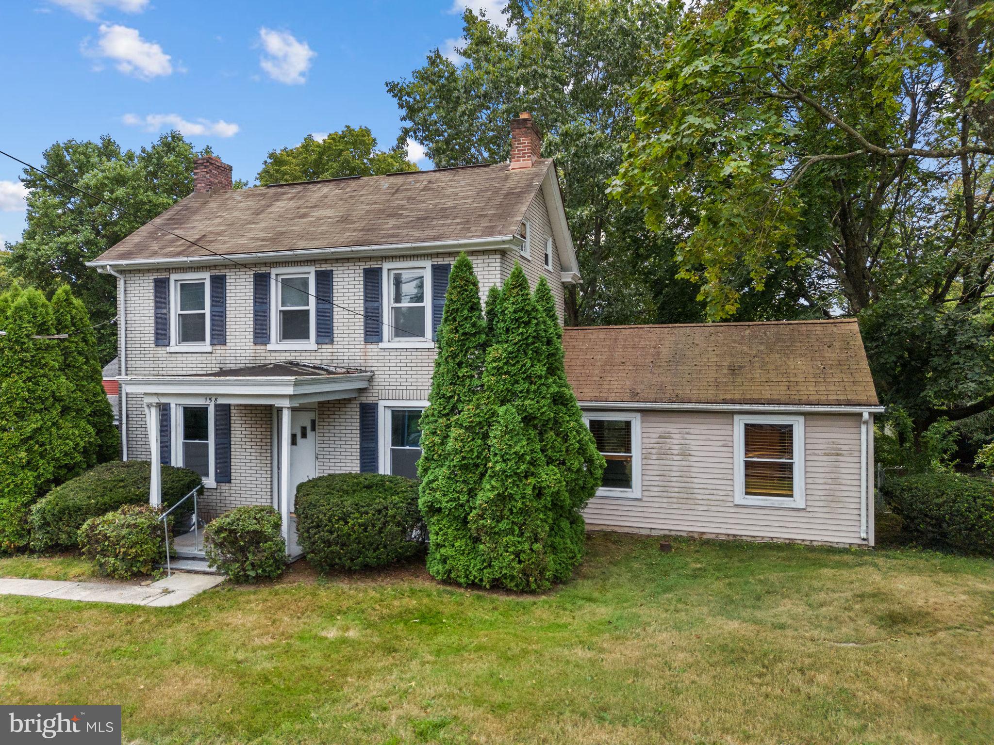 DOYLESTOWN - Residential