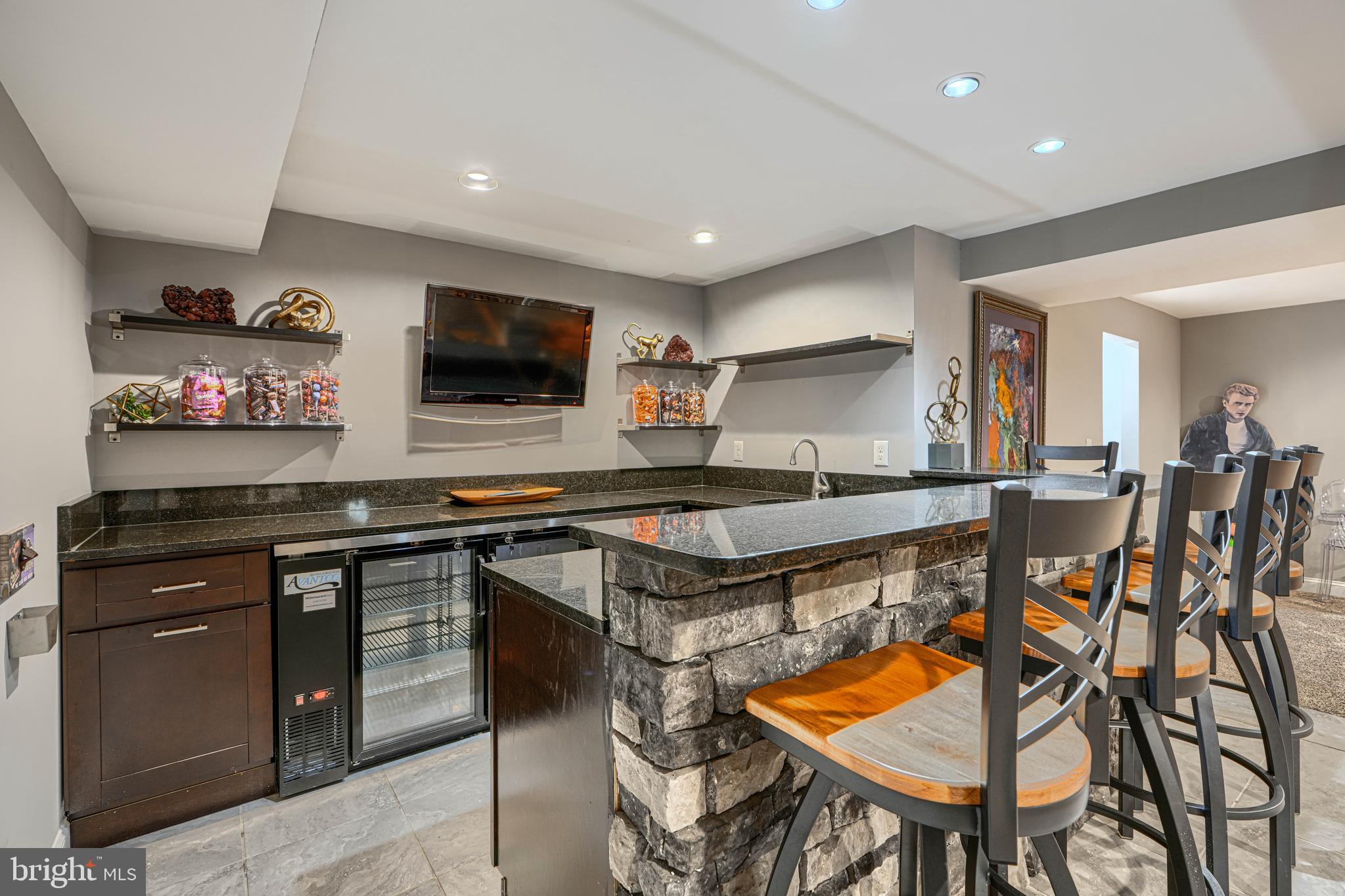 MINE BANK - Residential