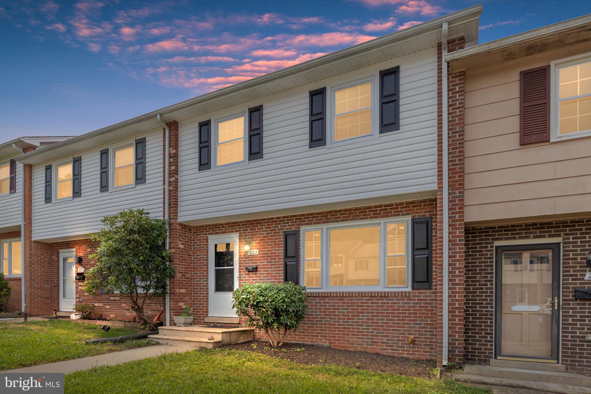 SPRING VALLEY - Residential