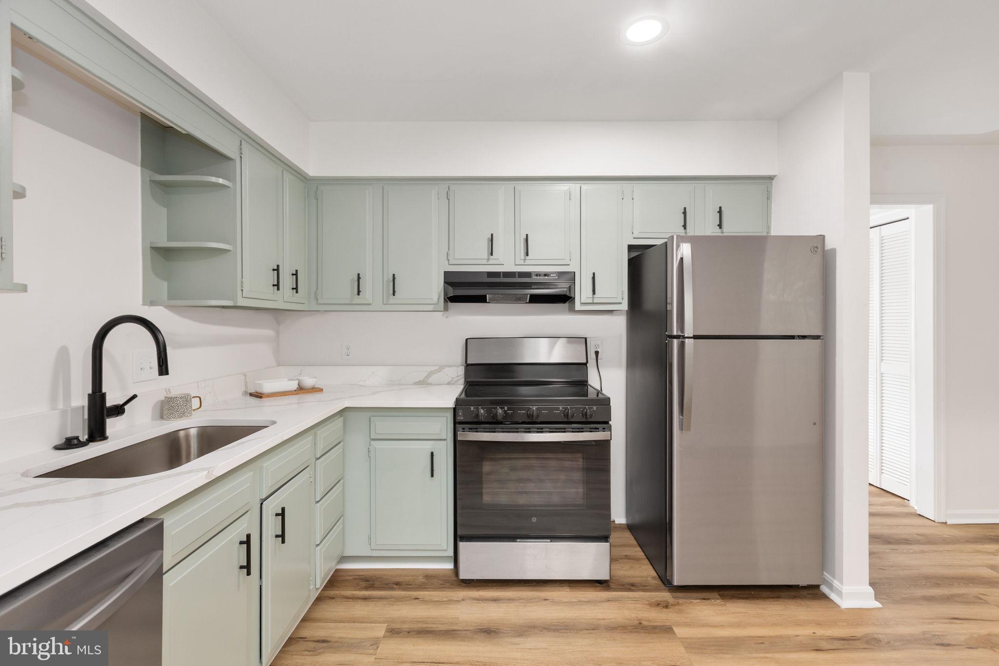 SPRING VALLEY - Residential