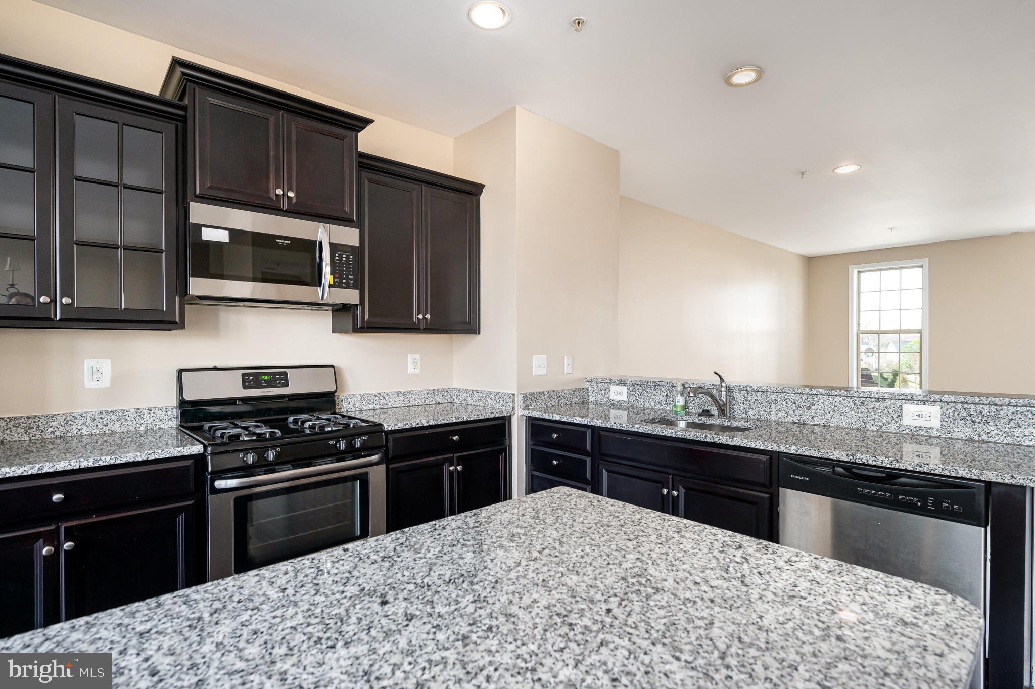 CANTERBURY VILLAGE - Residential Lease