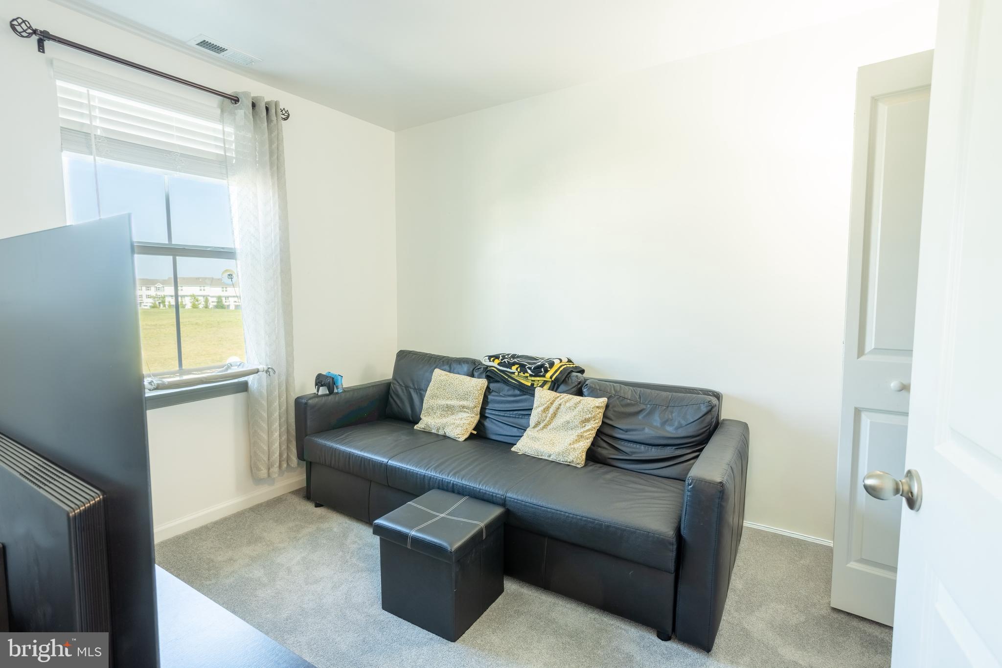 SPRING OAKS - Residential