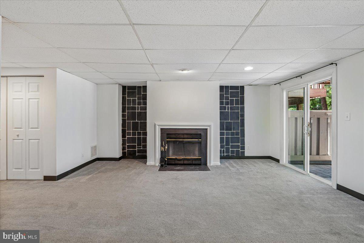 SUFFOLK PLACE - Residential