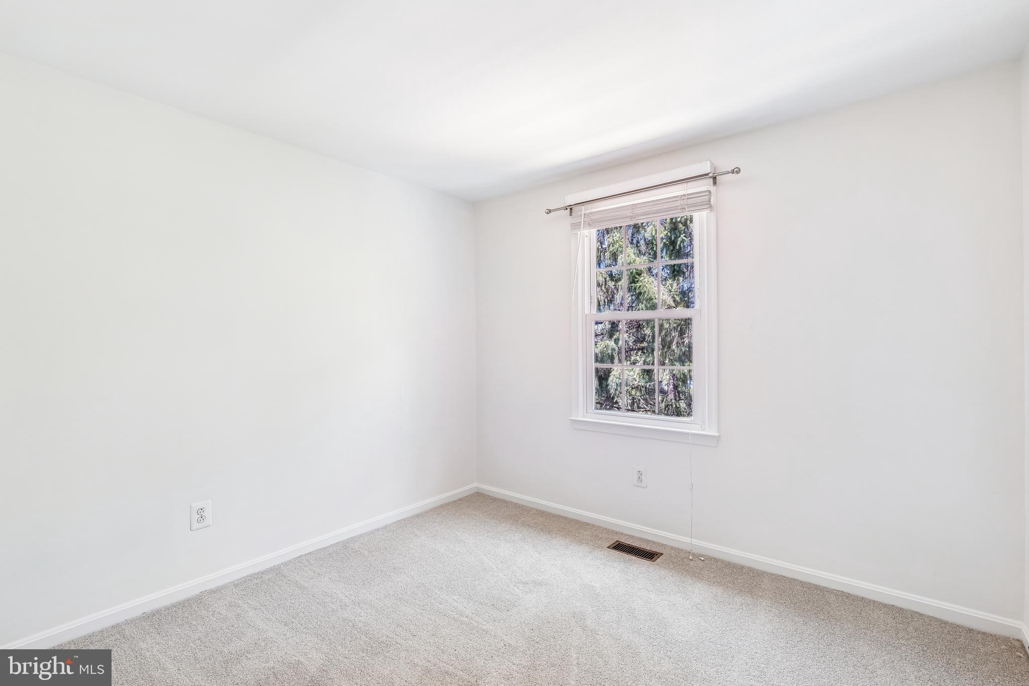 SUFFOLK PLACE - Residential
