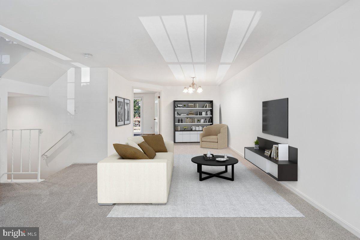 SUFFOLK PLACE - Residential