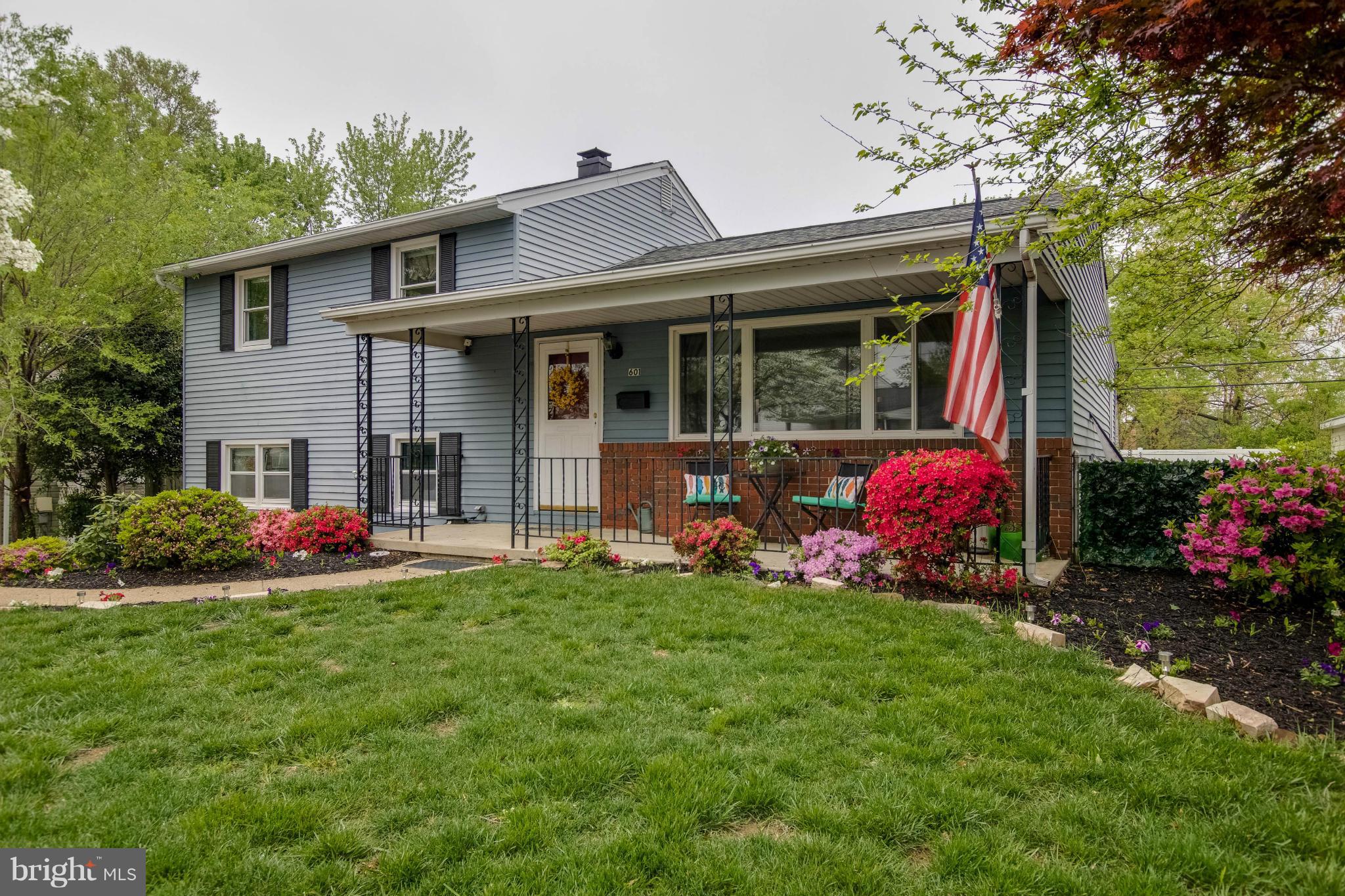 Available July 1. Lots of space for family activities. Addition on main level, rec room on lower level, master BR or guest quarters with office area and full bath on lower level. All this & a workshop, front porch, back porch and deck. Large backyard. Bring your own washer and dryer.  Walk to elementary school.One pet case by case w/ deposit. 640 minimum credit score