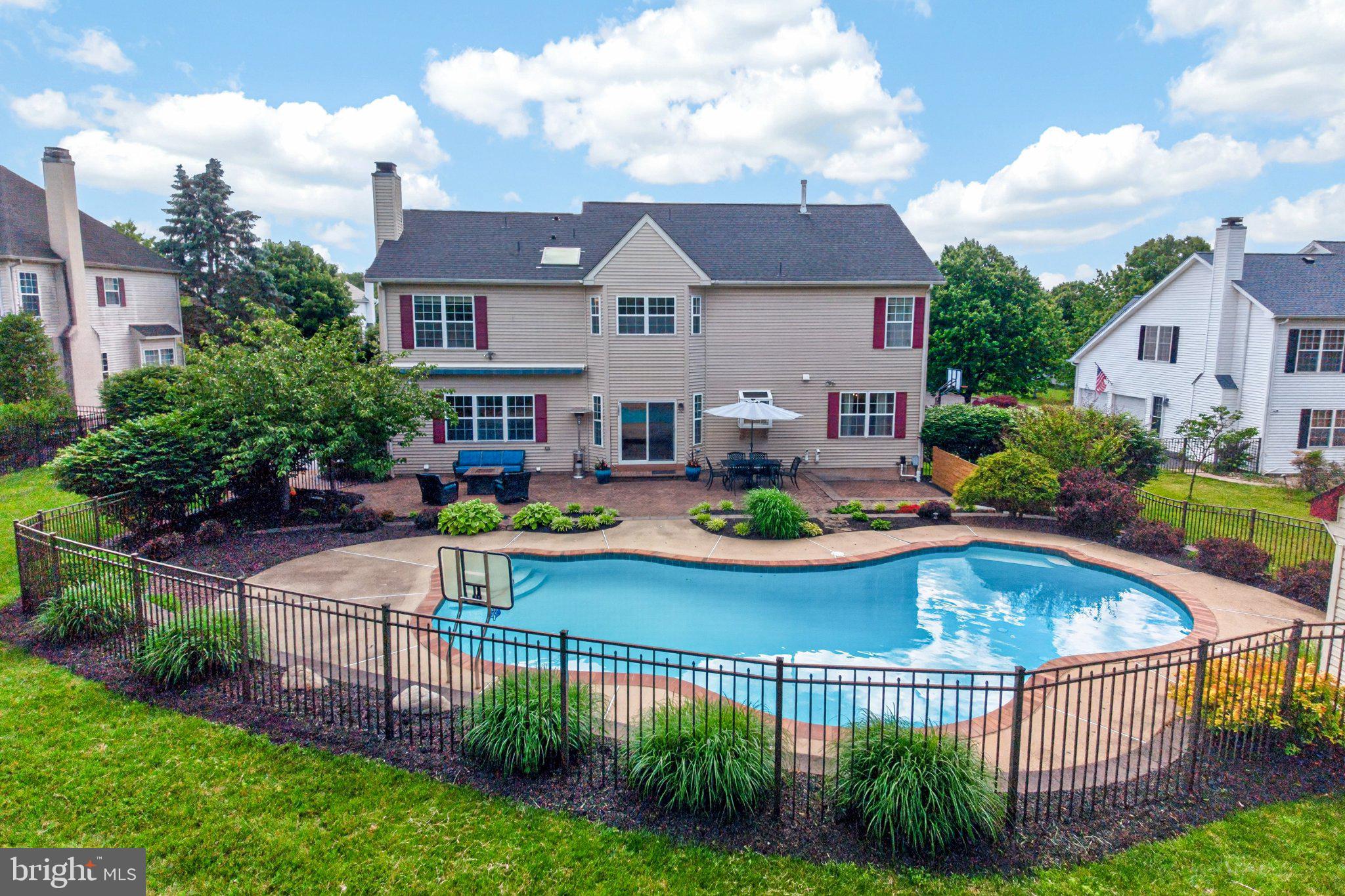 PROVIDENCE MEADOWS - Residential