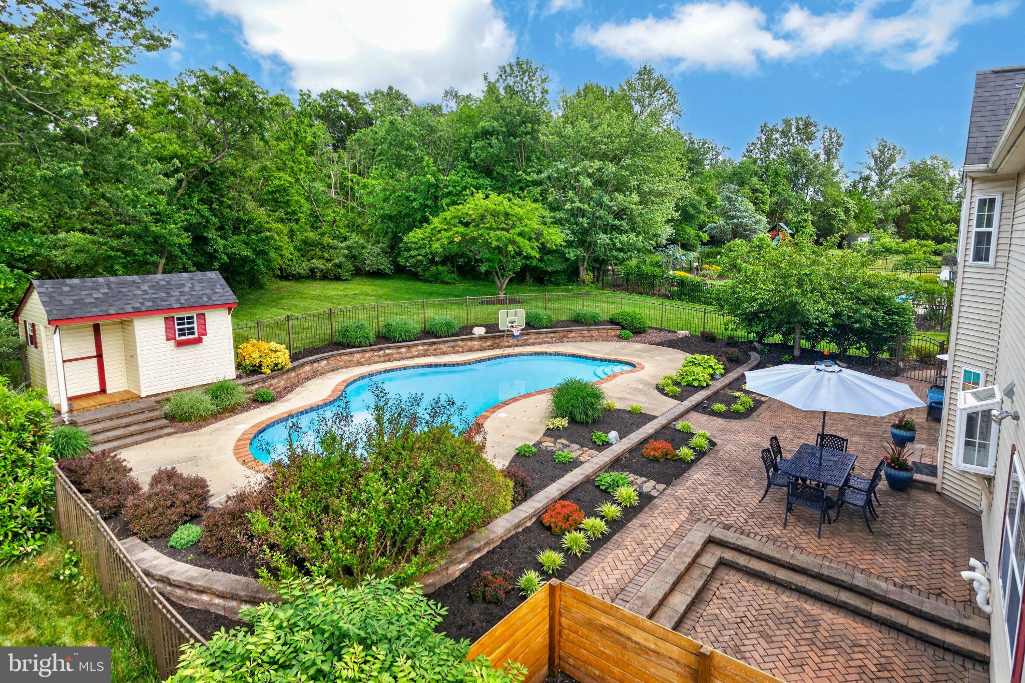 PROVIDENCE MEADOWS - Residential