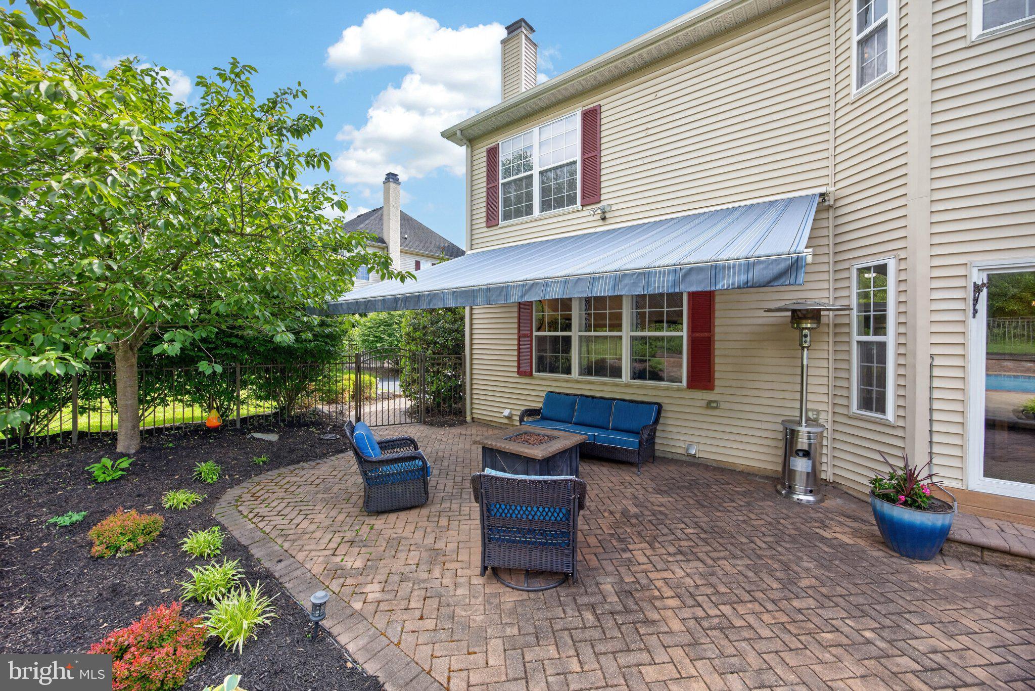 PROVIDENCE MEADOWS - Residential