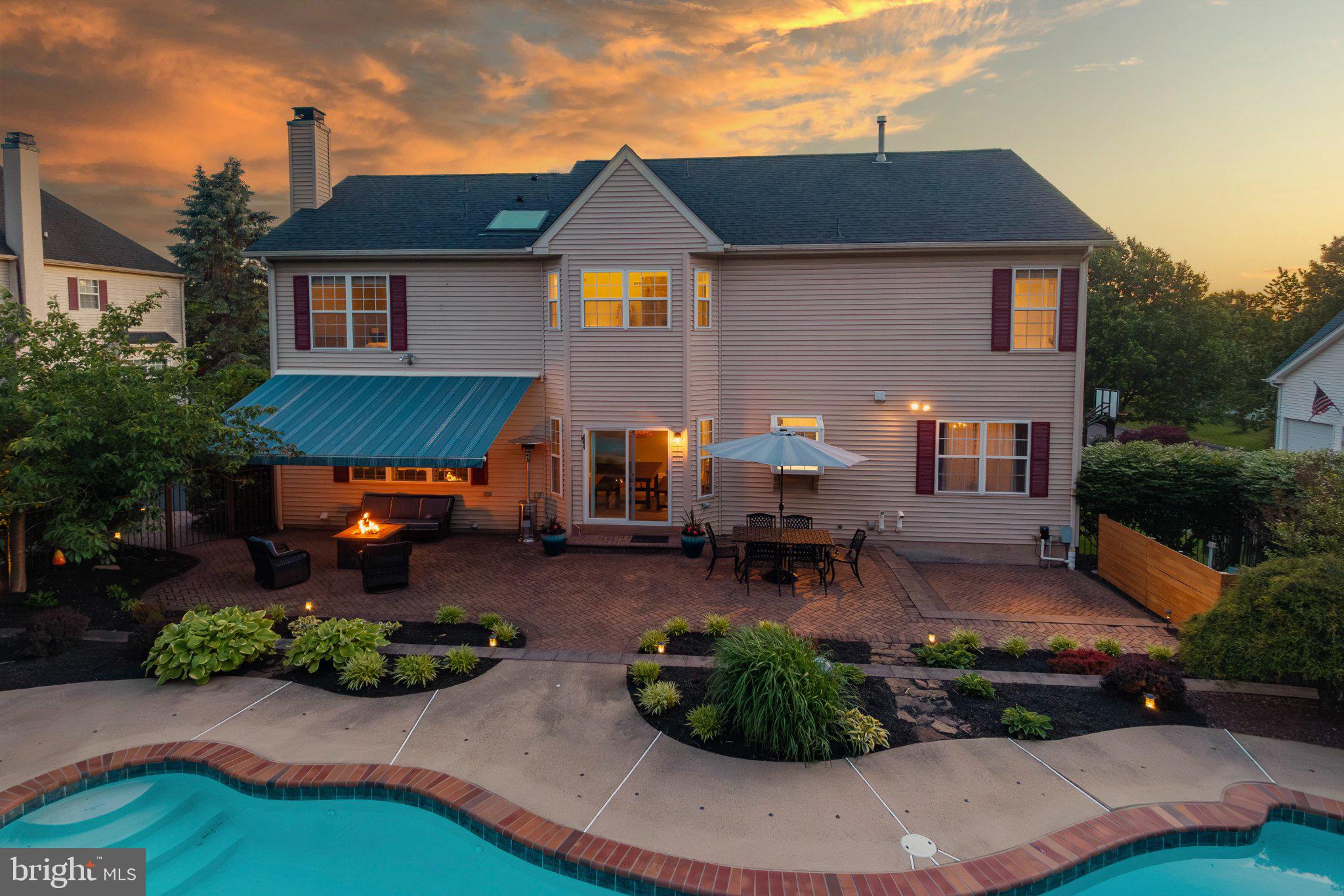 PROVIDENCE MEADOWS - Residential