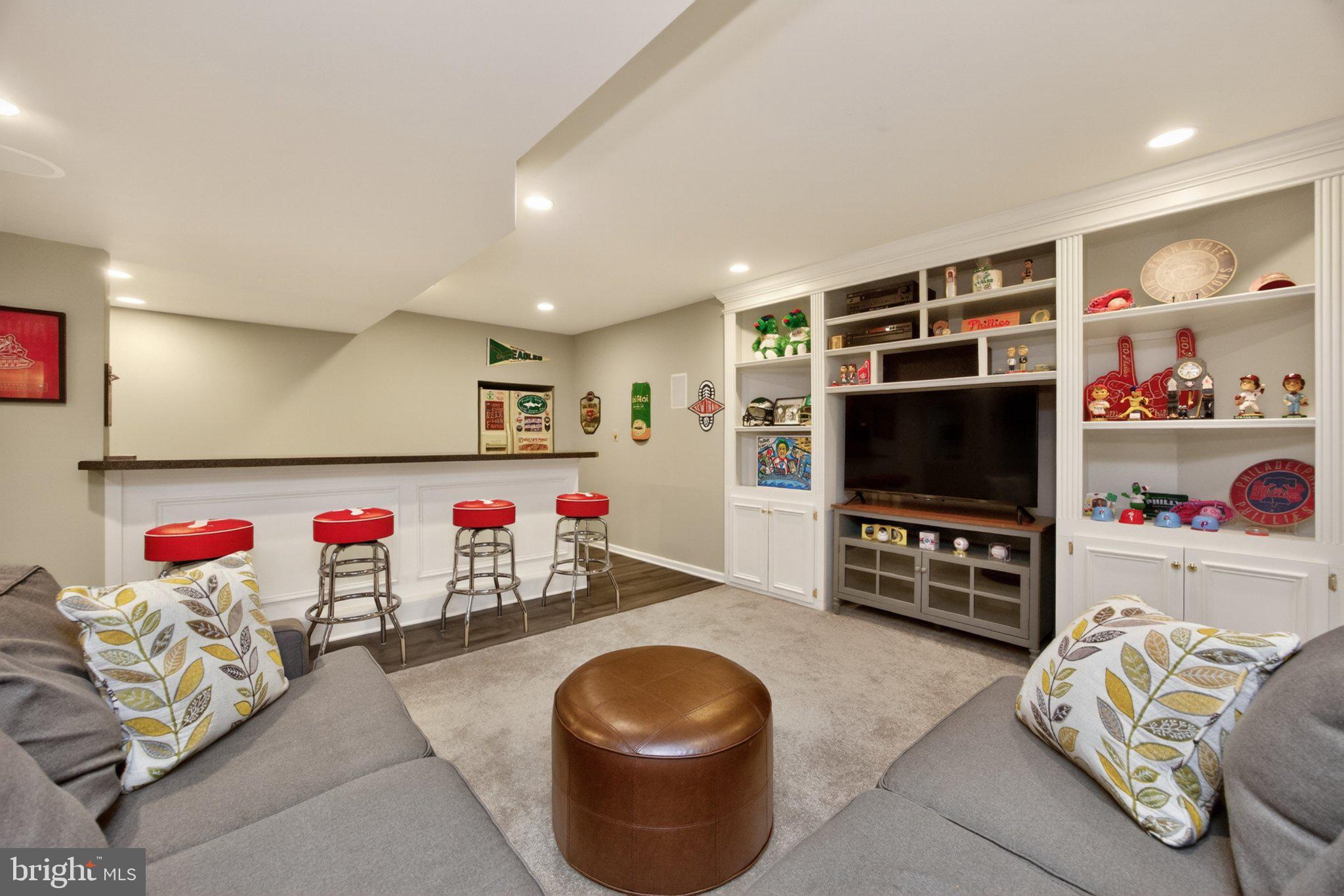 PROVIDENCE MEADOWS - Residential
