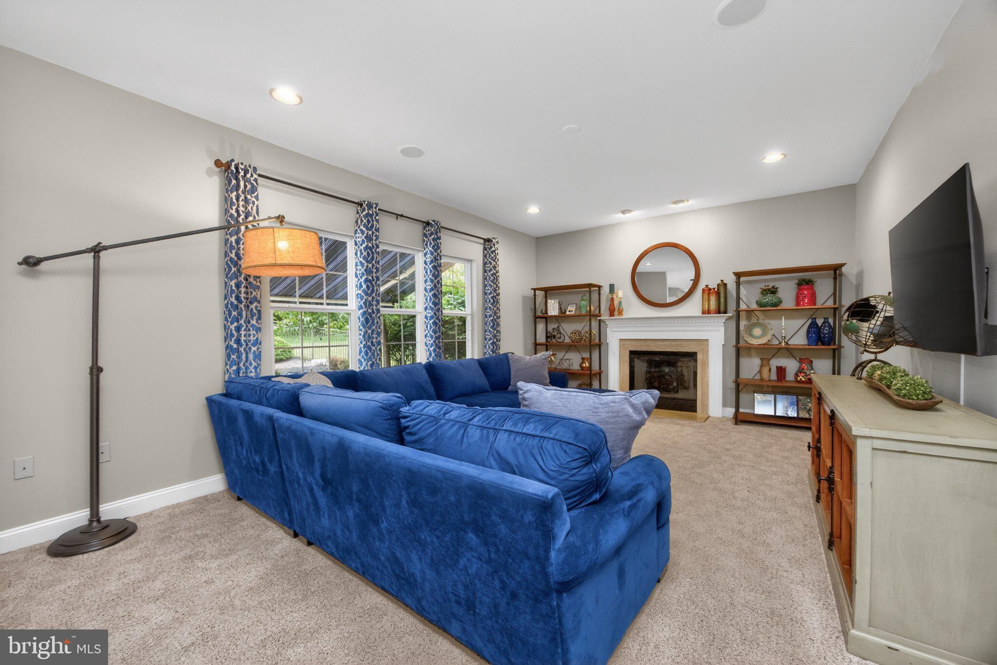 PROVIDENCE MEADOWS - Residential