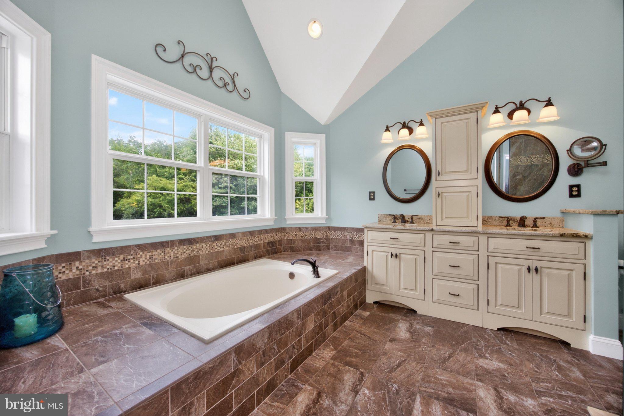 PROVIDENCE MEADOWS - Residential
