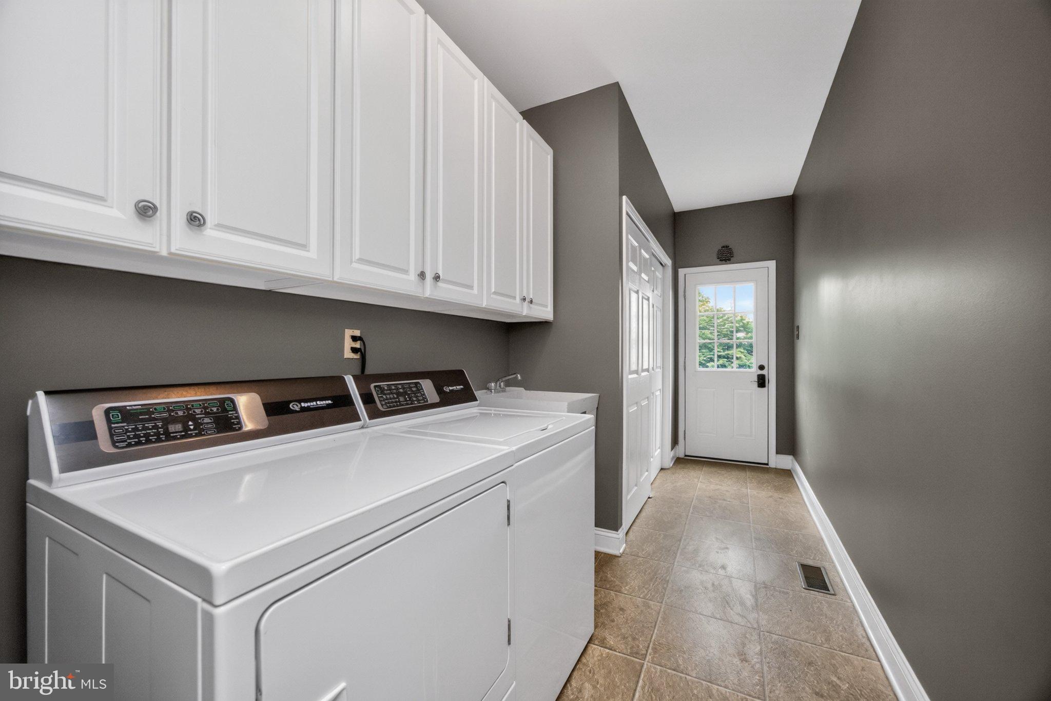 PROVIDENCE MEADOWS - Residential