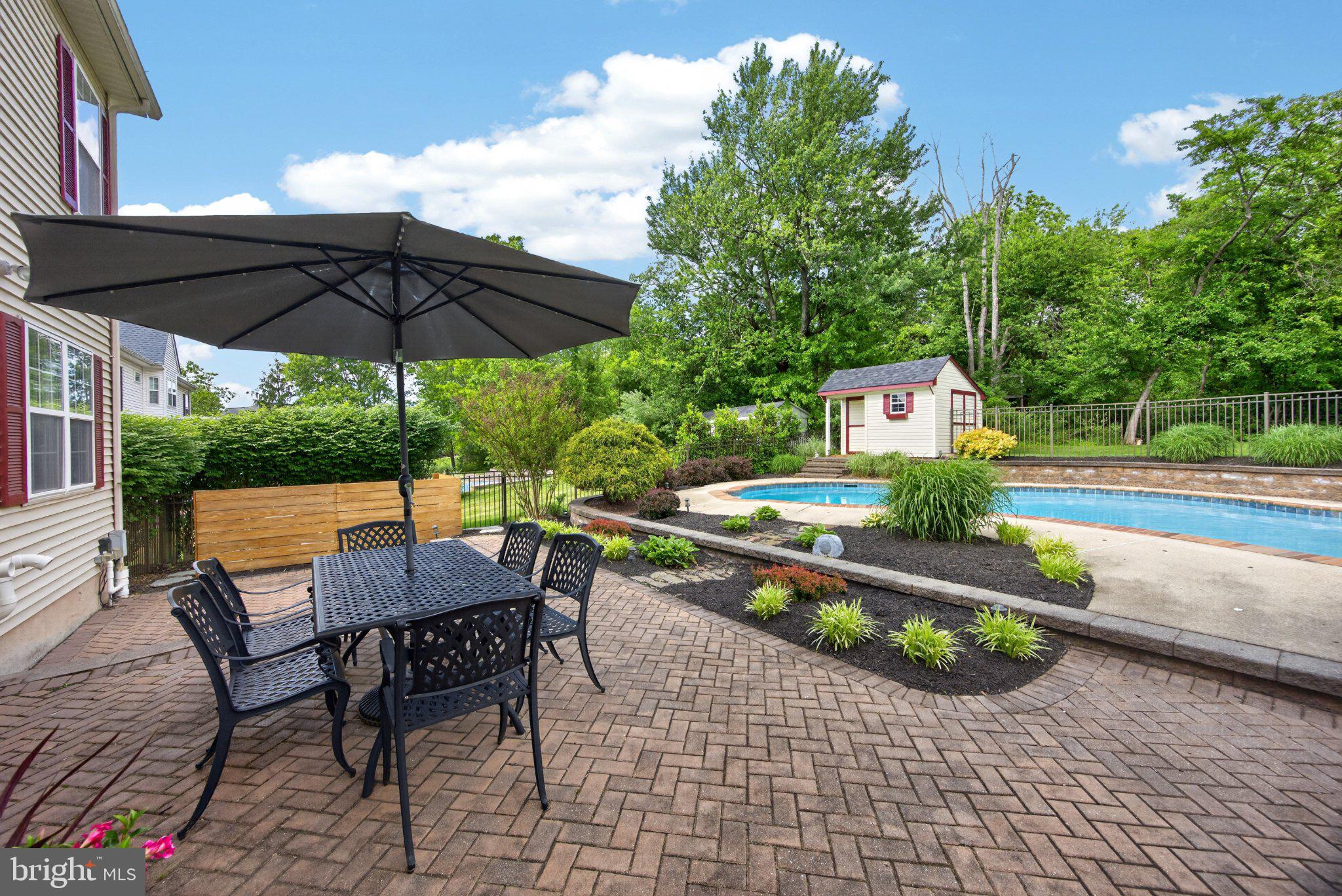 PROVIDENCE MEADOWS - Residential