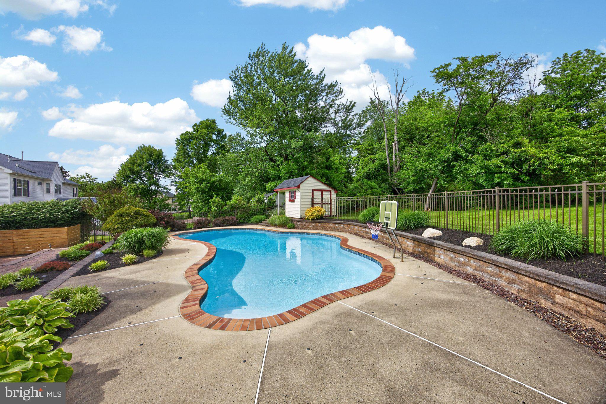PROVIDENCE MEADOWS - Residential